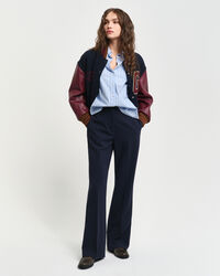 Slim Fit Slacks mit Schlag