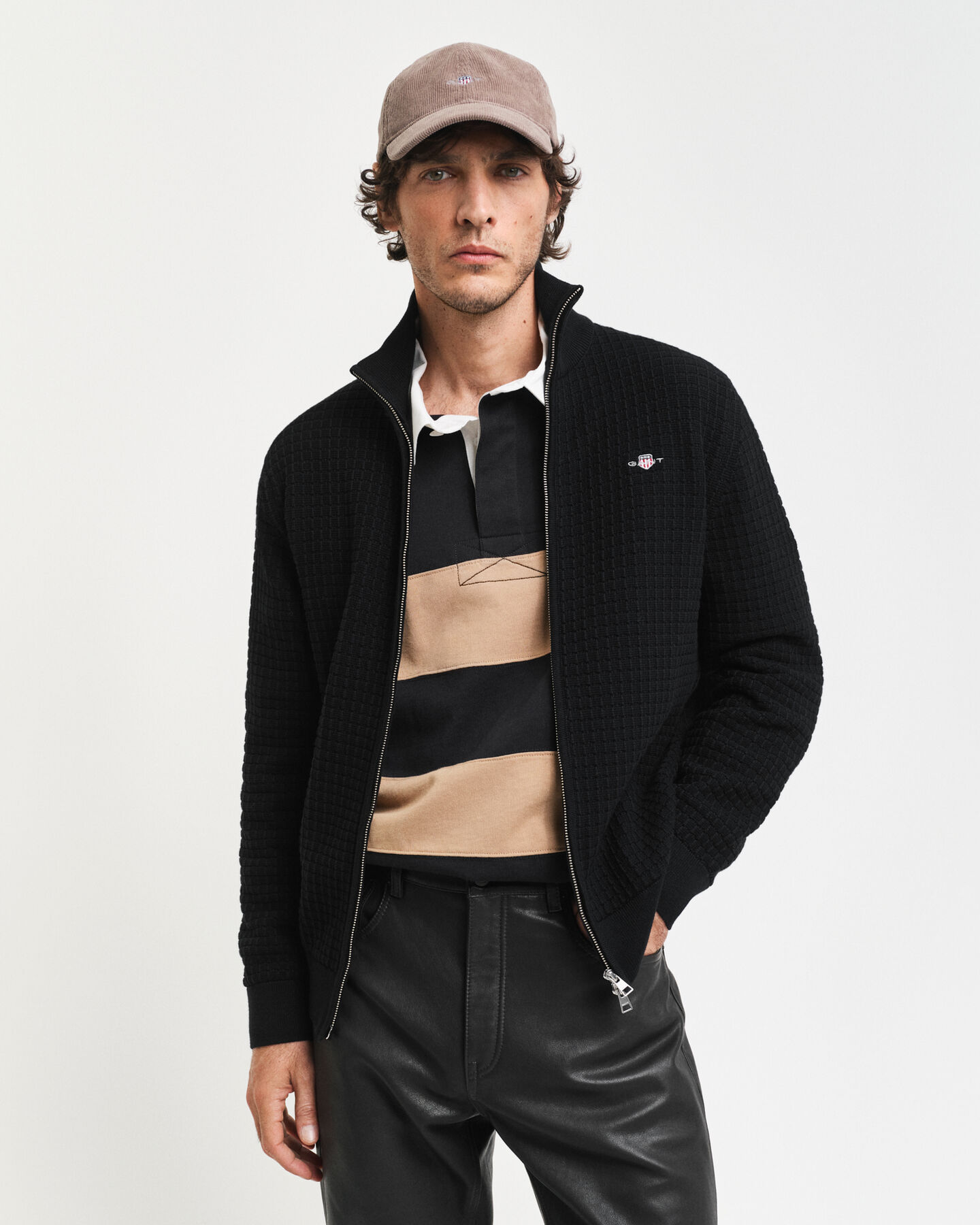 Strickjacke aus strukturierter Baumwolle mit Reißverschluss