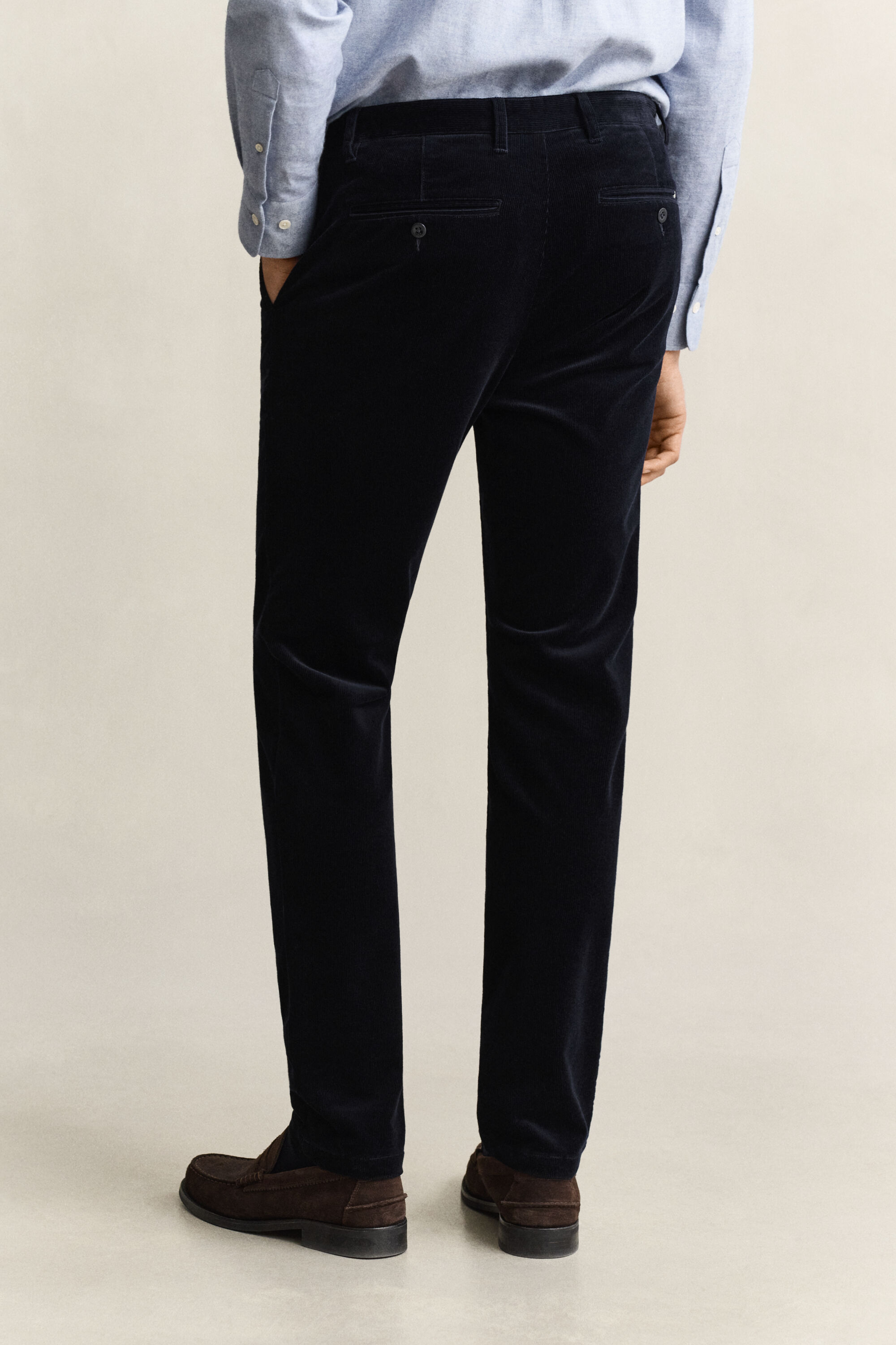 Slim Fit Cord Chinohose