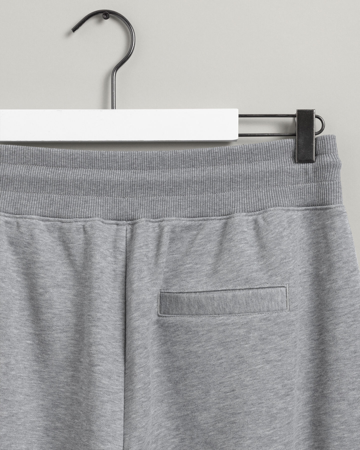 Retro Shield Sweathose