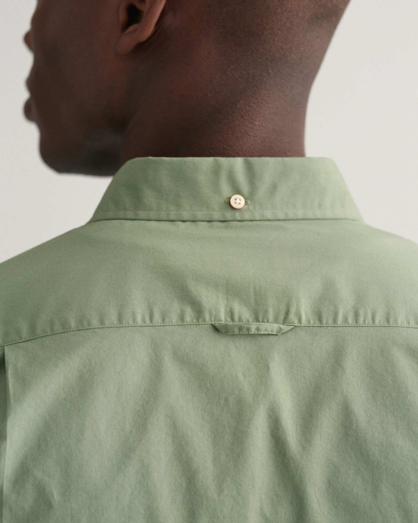 Slim Fit Broadcloth Hemd