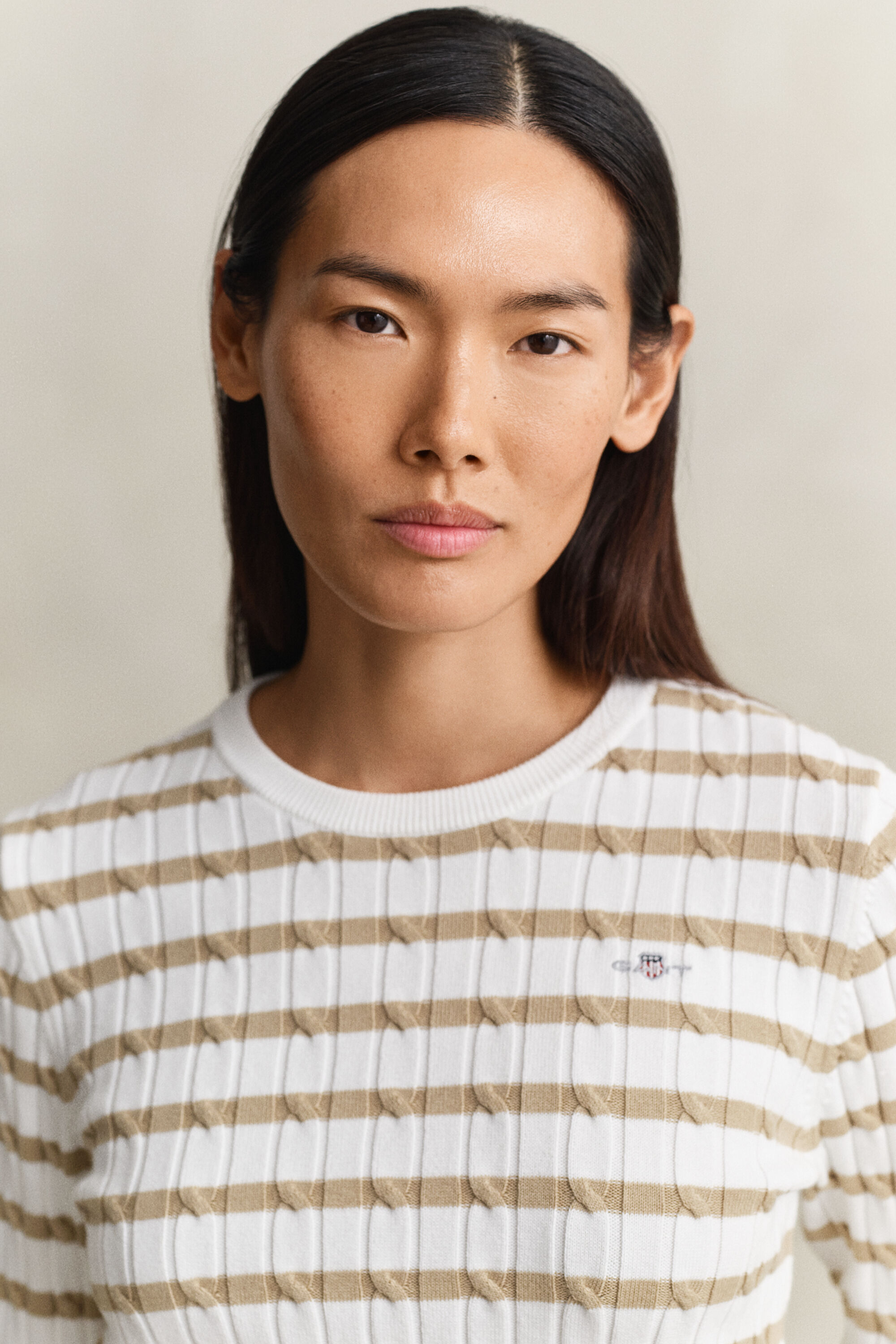 Pull col rond en maille torsadée à rayures