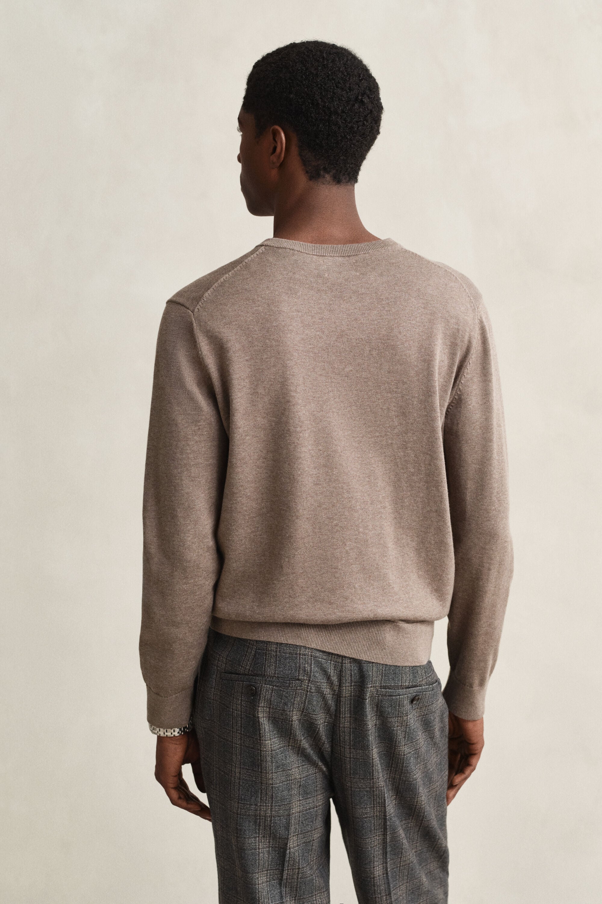 Klassischer V-Neck Pullover aus Baumwolle