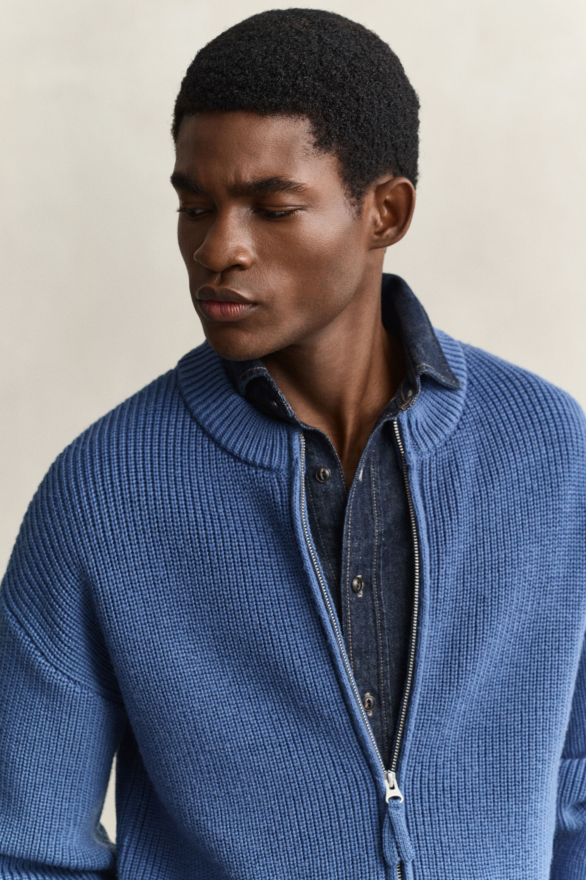 Ribbed Wool Zip Cardigan