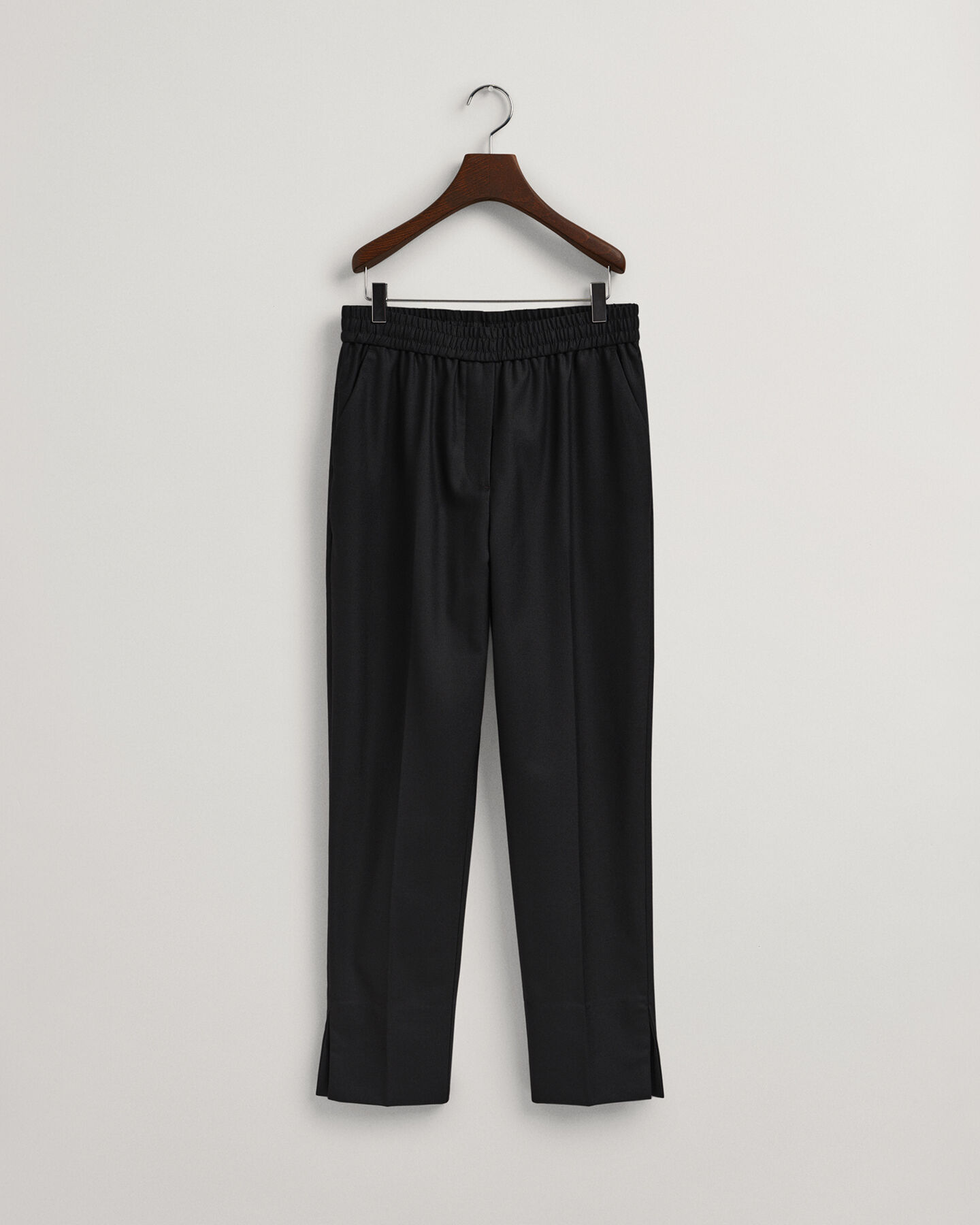 Pull-On Hose mit schmal zulaufendem Bein