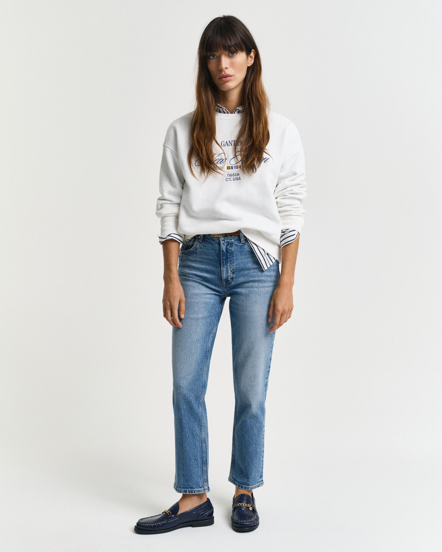 Verkürzte Jeans mit geradem Bein