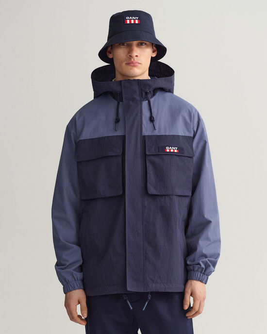 Kapuzenjacke im Blockfarbendesign