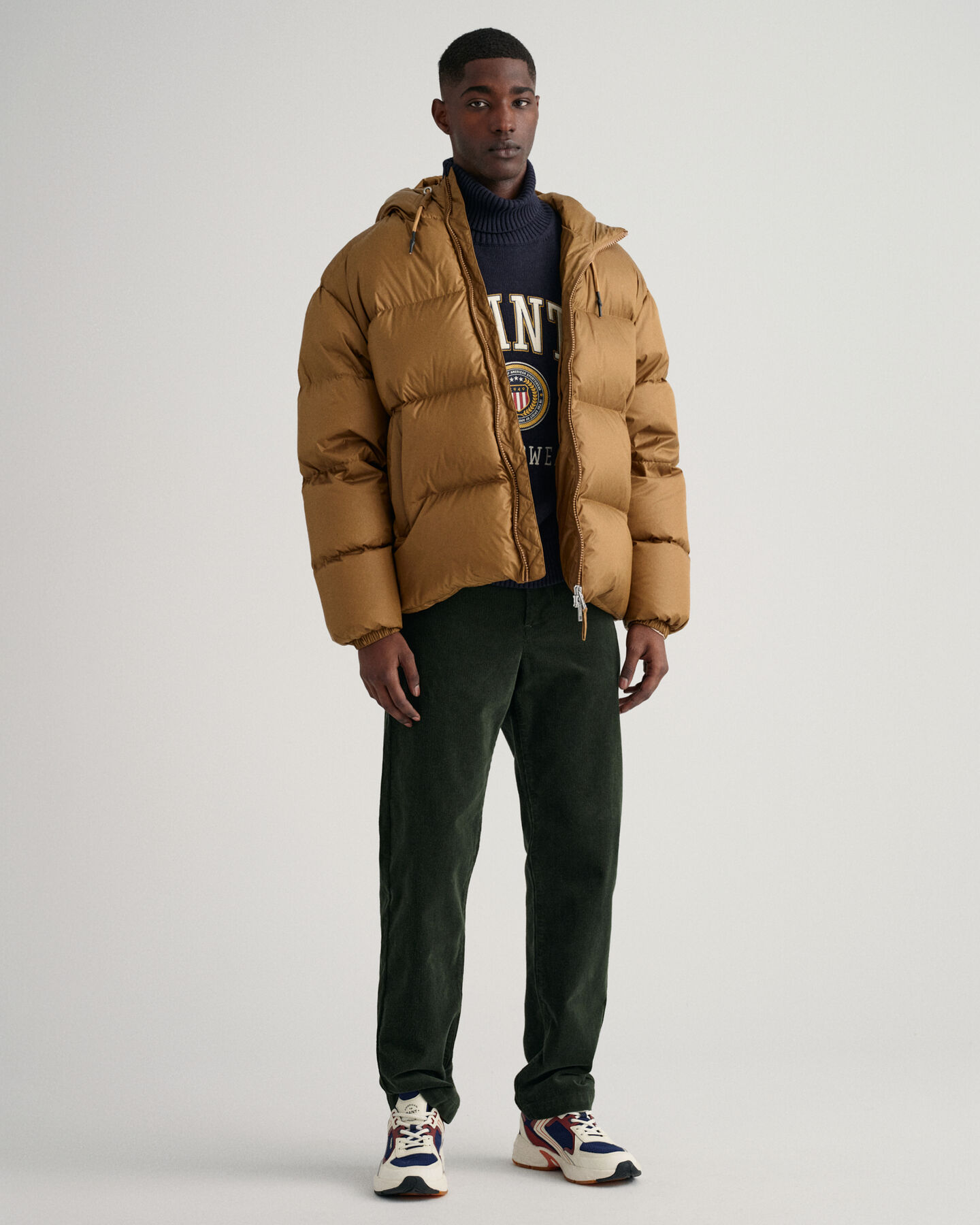 Crest Shield Rollkragenpullover