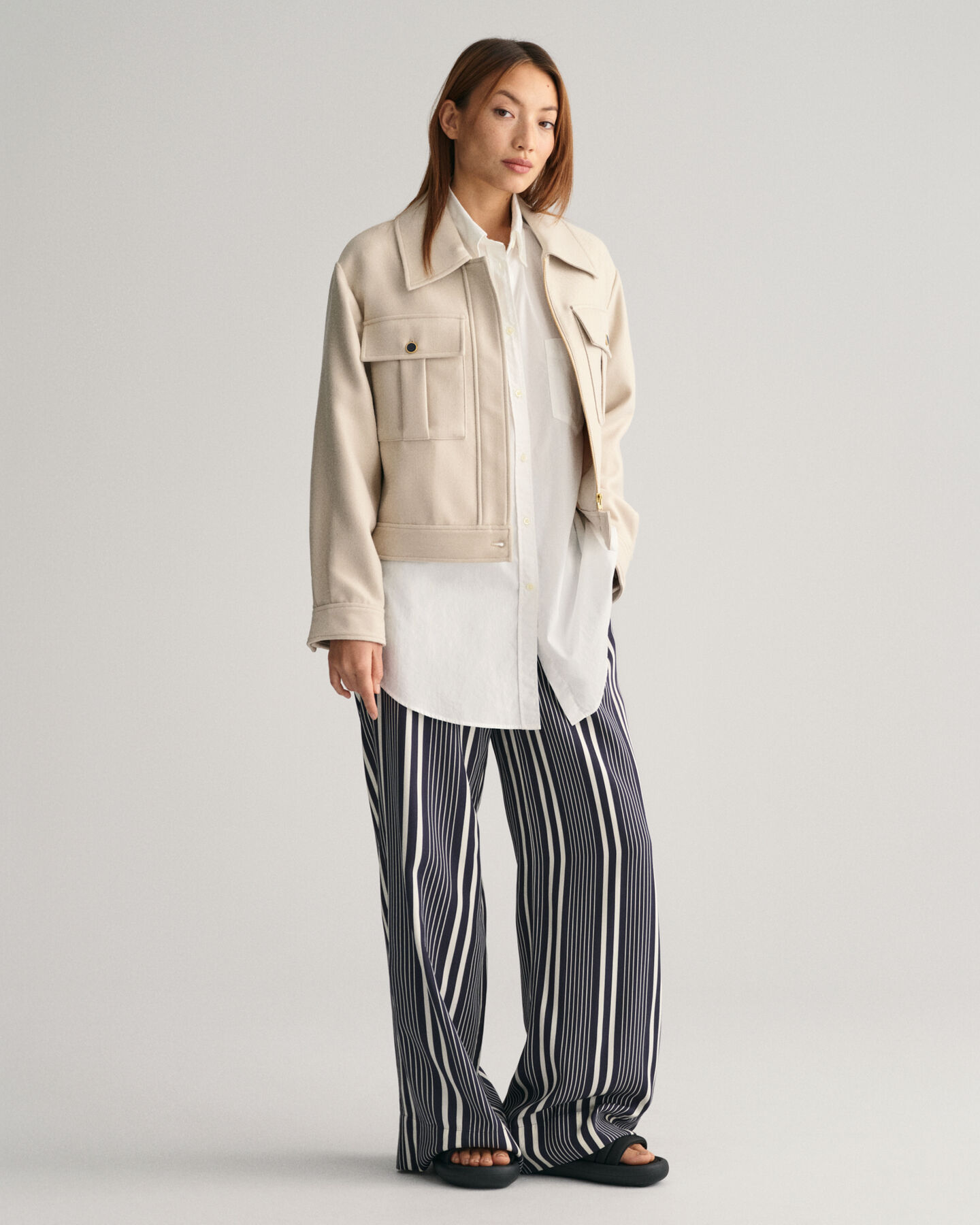 Regular Fit Hose mit weitem Bein und Streifen