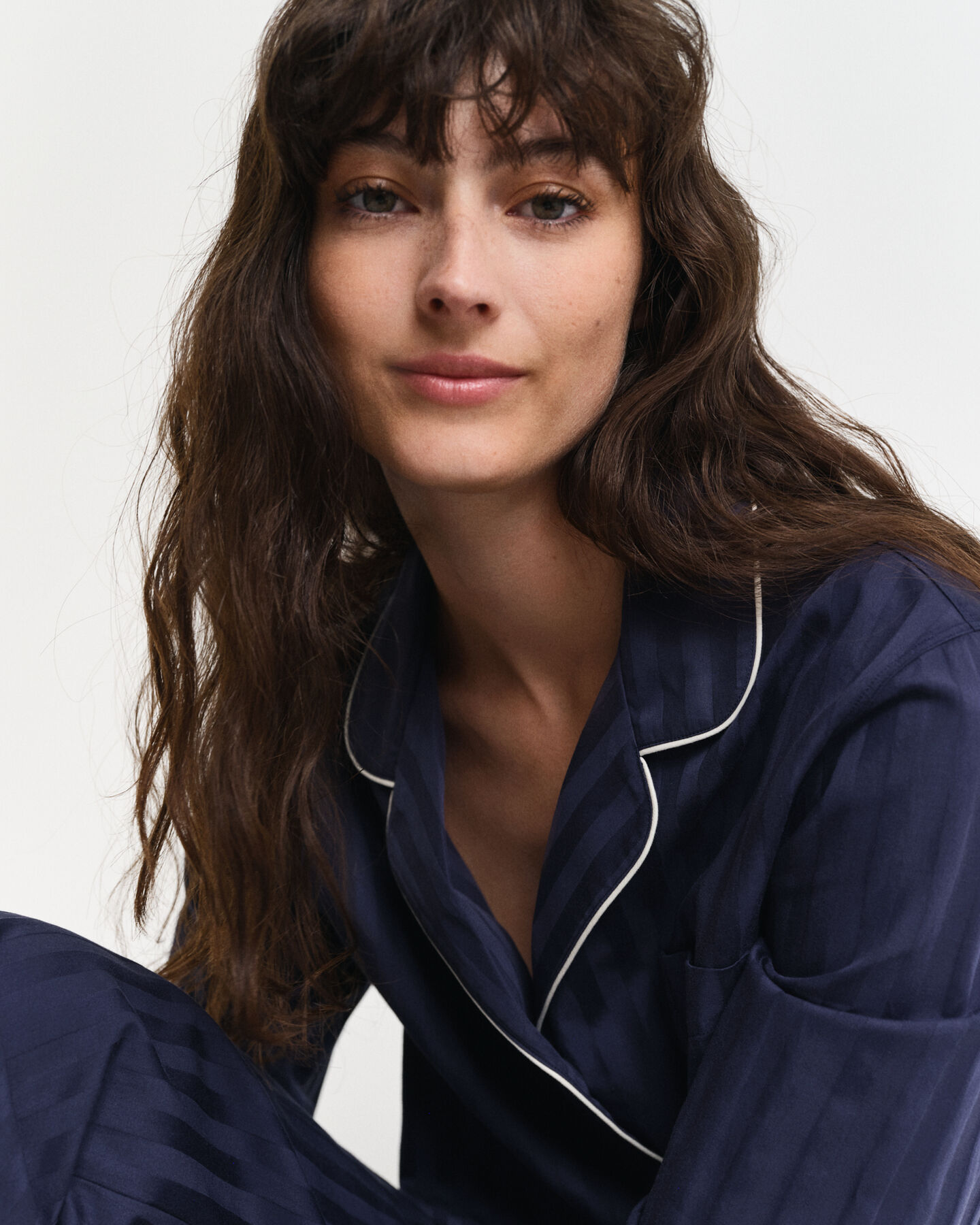 Gestreifter Schlafanzug in Geschenkbox