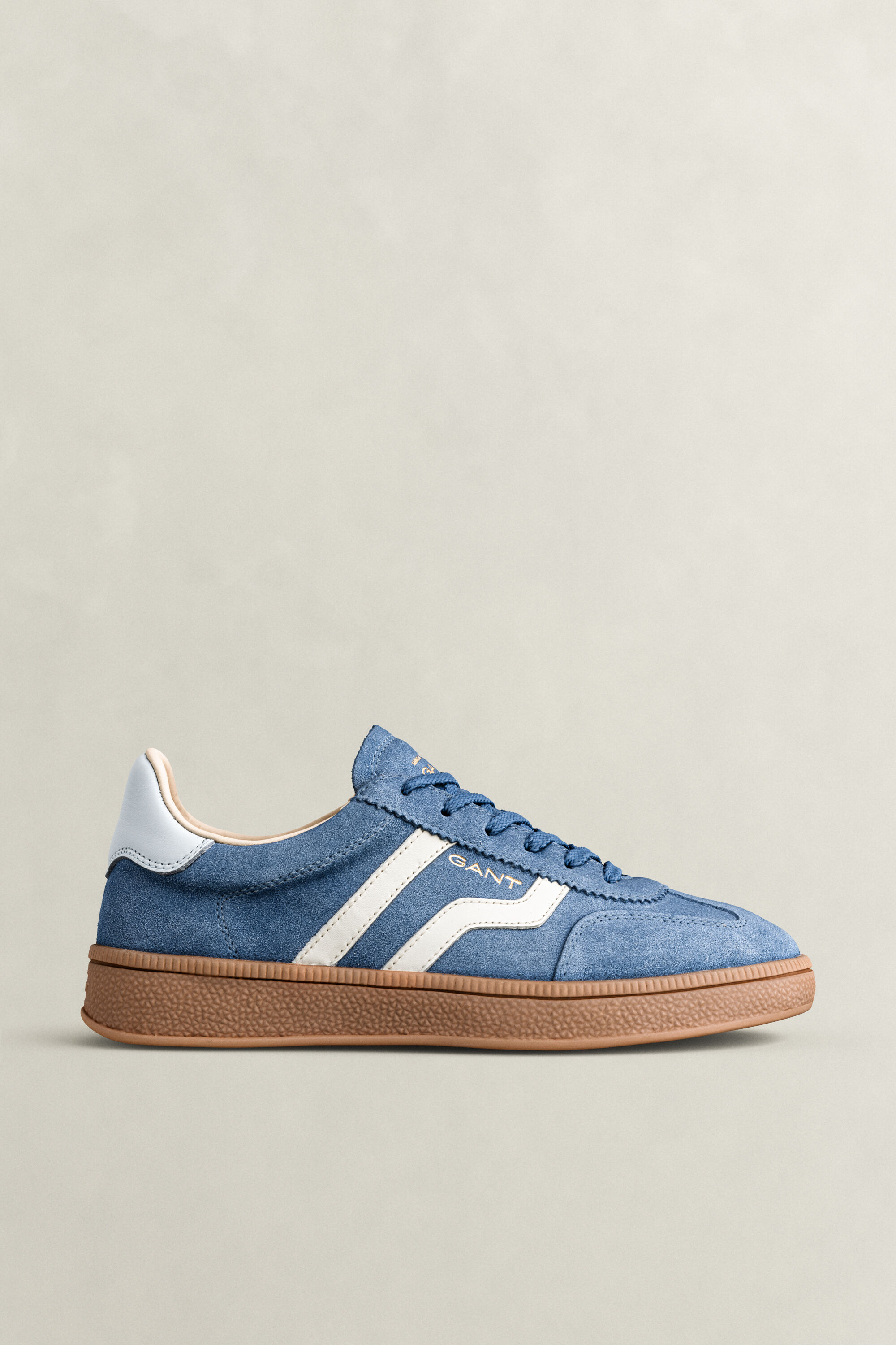 Cuzima Sneaker aus Veloursleder