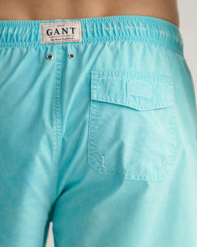 Classic Fit Sunfaded Badeshorts