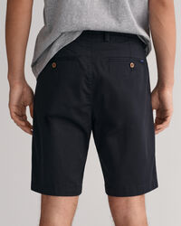Hallden Slim Fit Twill-Shorts