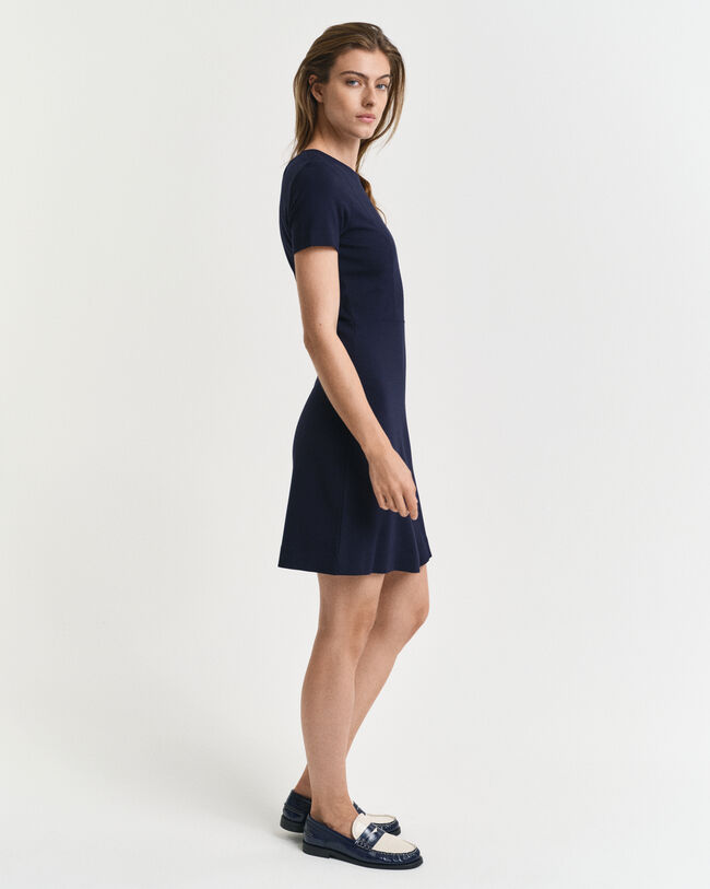 Ausgestelltes Jerseykleid