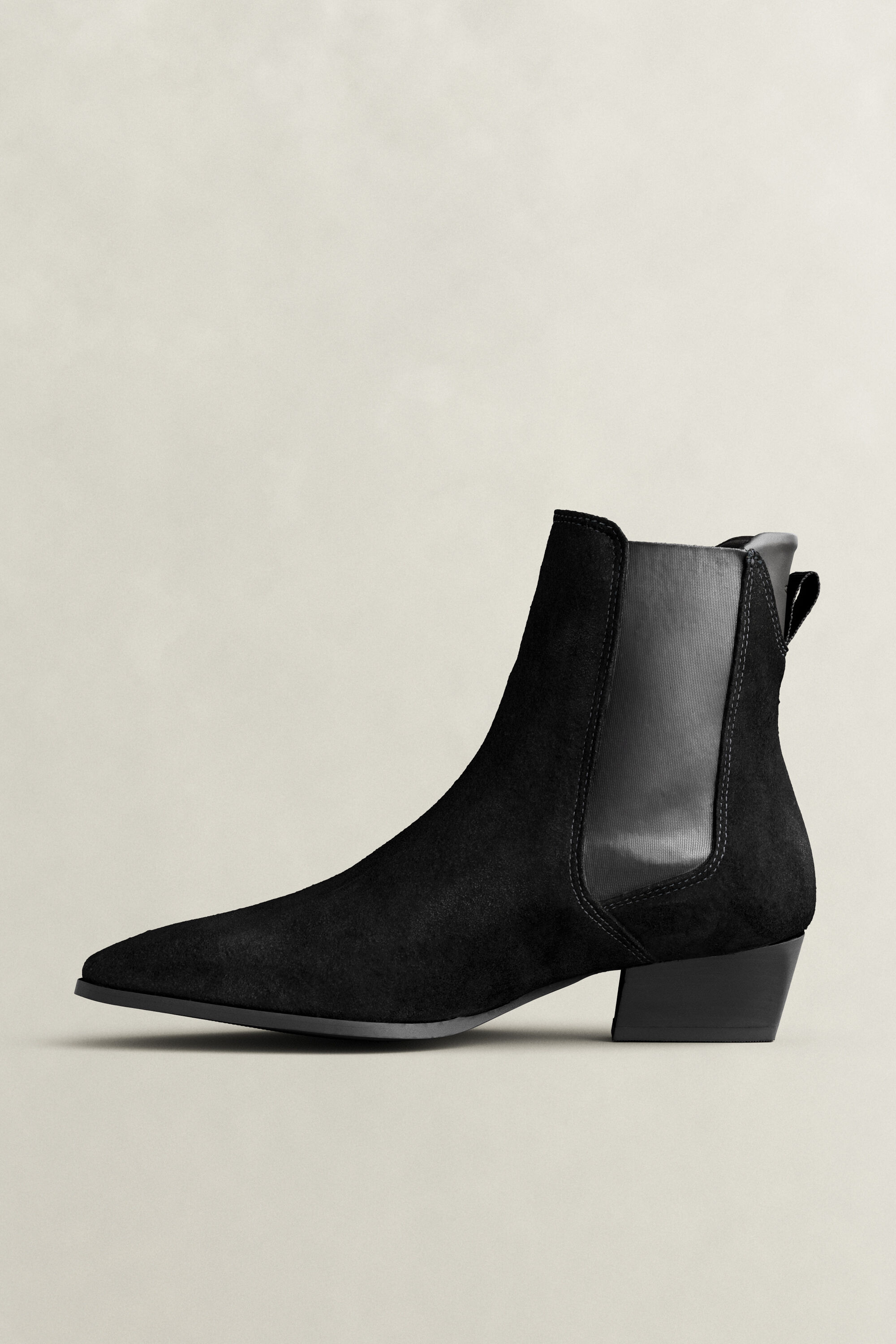 Bassotte Suede Chelsea Boots