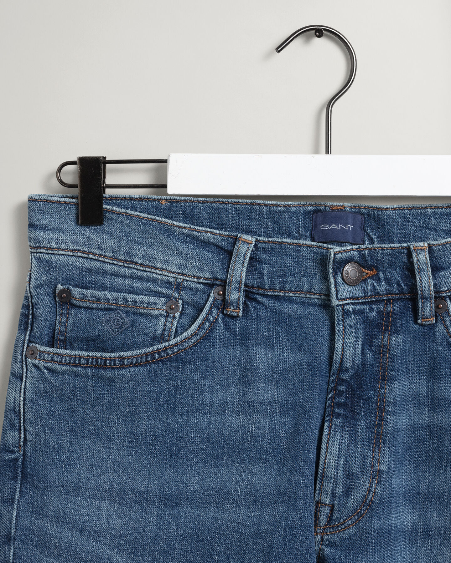 Hayes Slim Fit Jeans