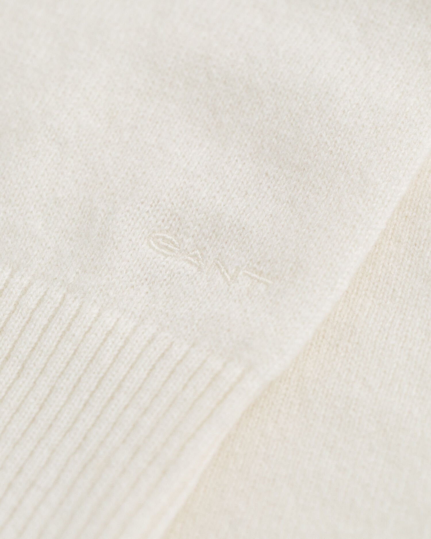 Pull col roulé en laine d'agneau ultrafine