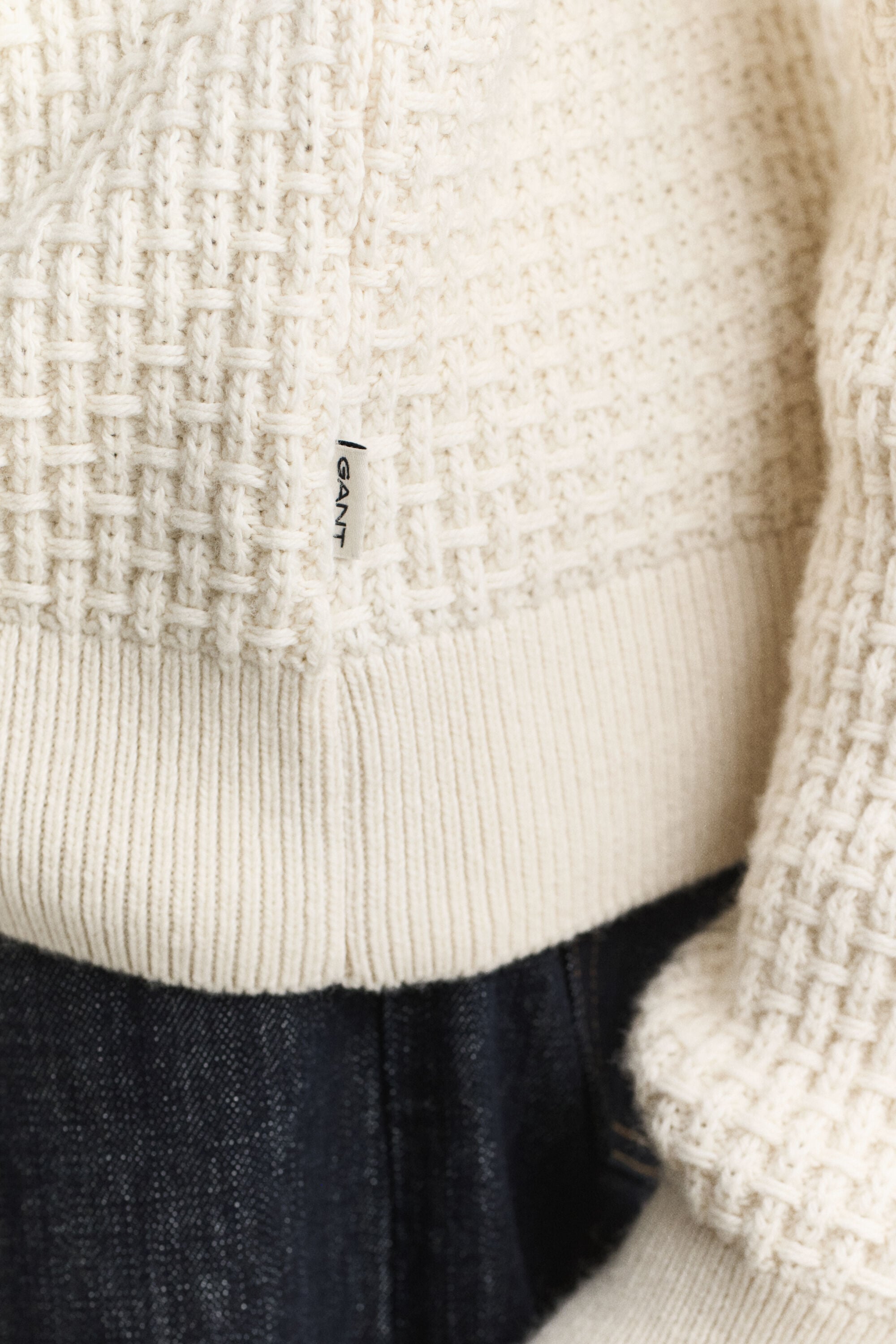 Stehkragenpullover aus griffigem Baumwoll-Woll-Mix