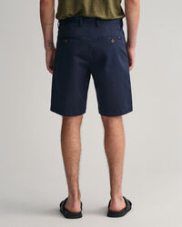 Hallden Slim Fit Twill-Shorts