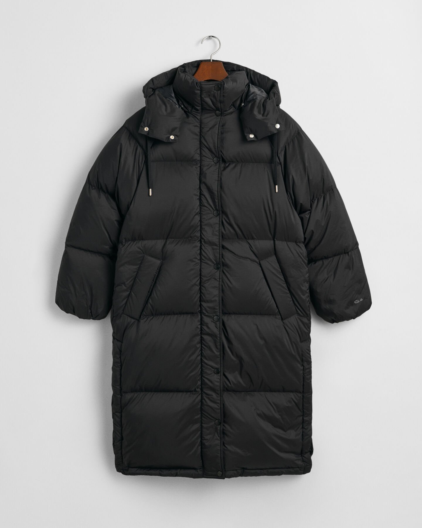 Langer Daunenmantel
