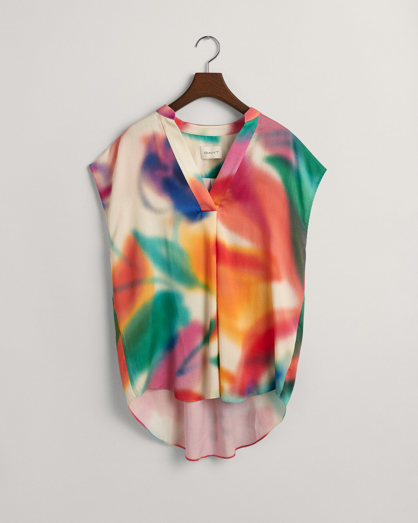 &Auml;rmellose Bluse mit Blumen-Print