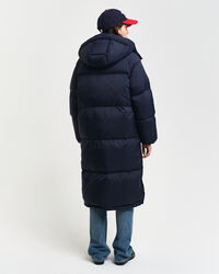 Langer Daunenmantel