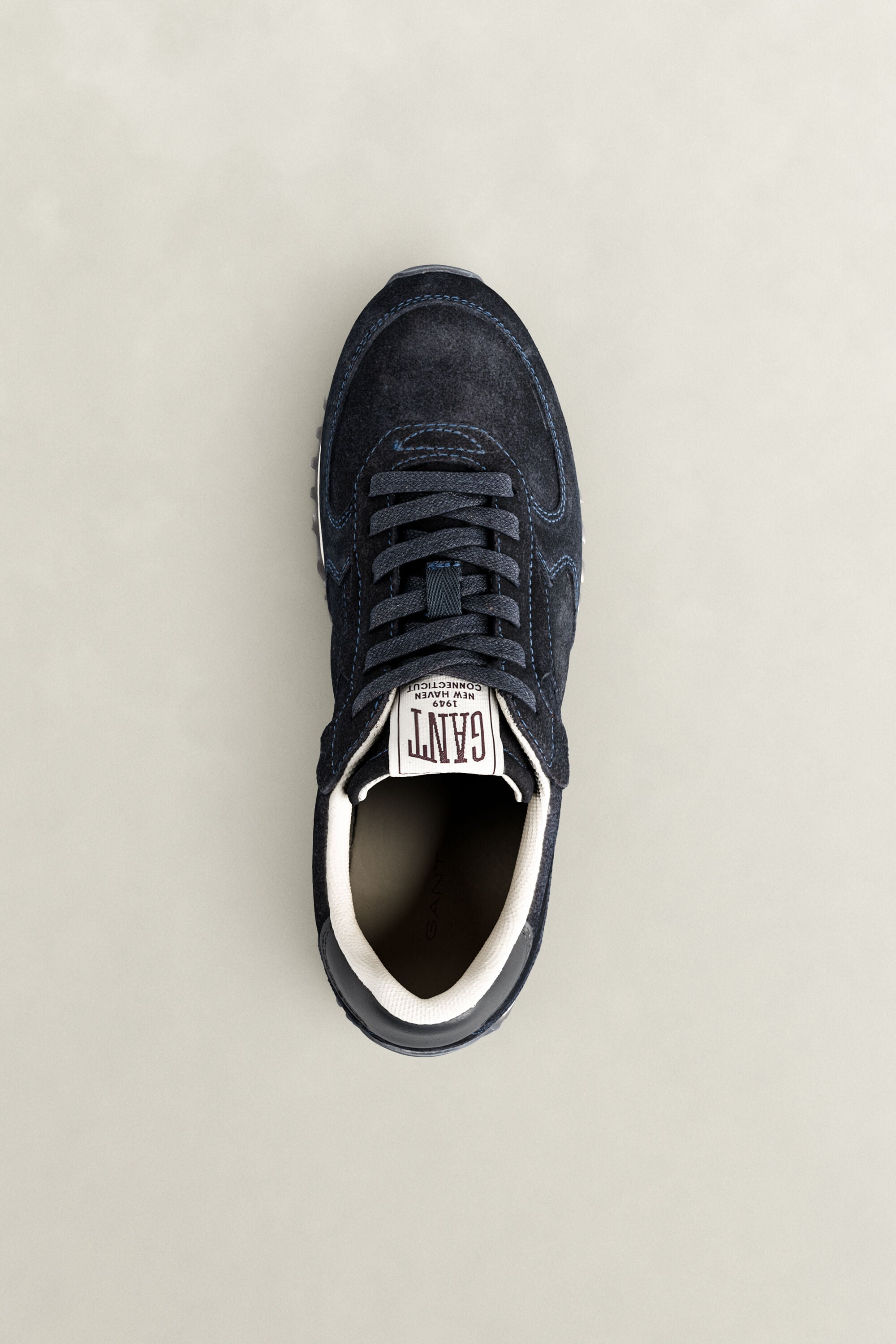Baskets en daim Beja