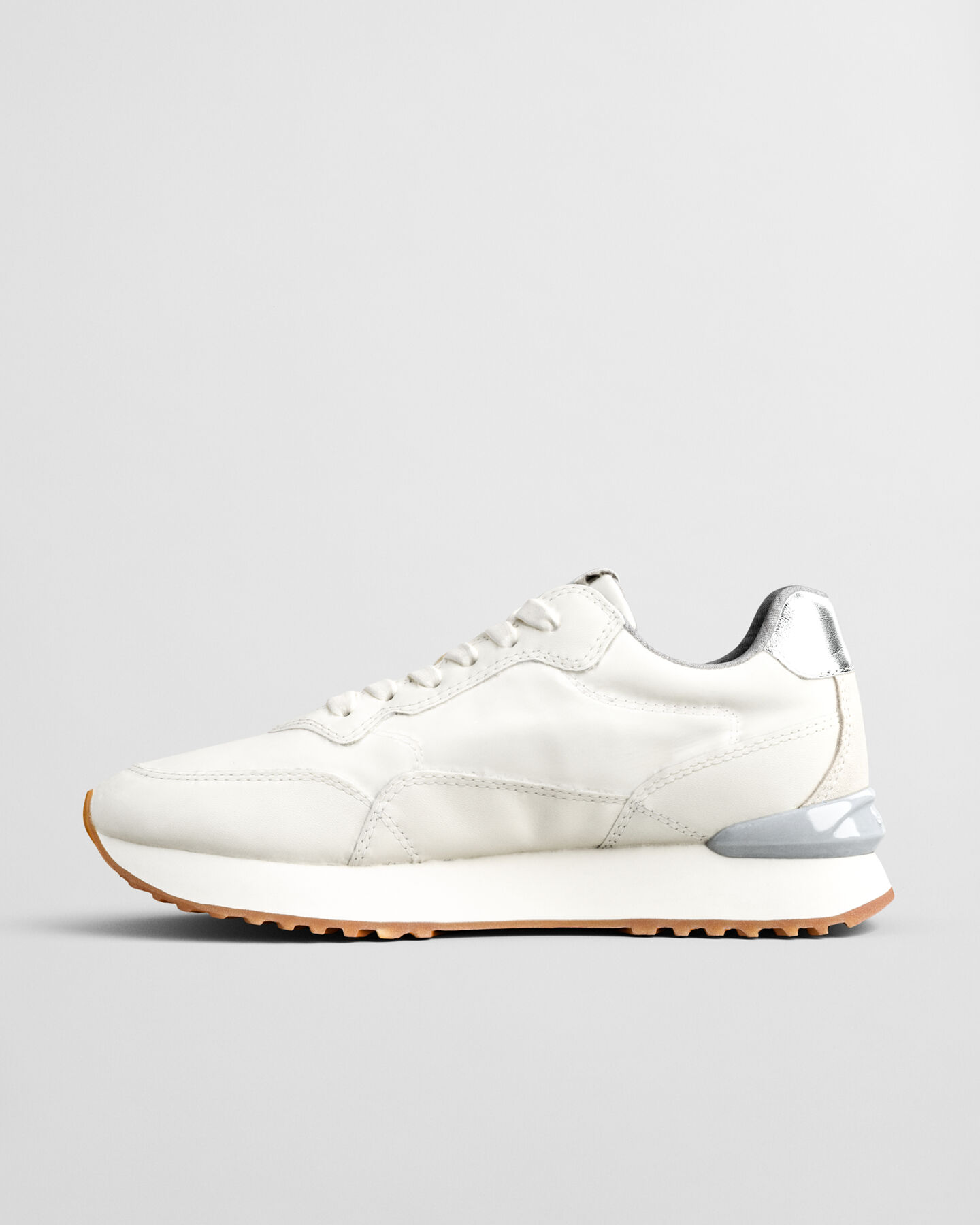 Bevinda Sneaker aus Nylon und Leder