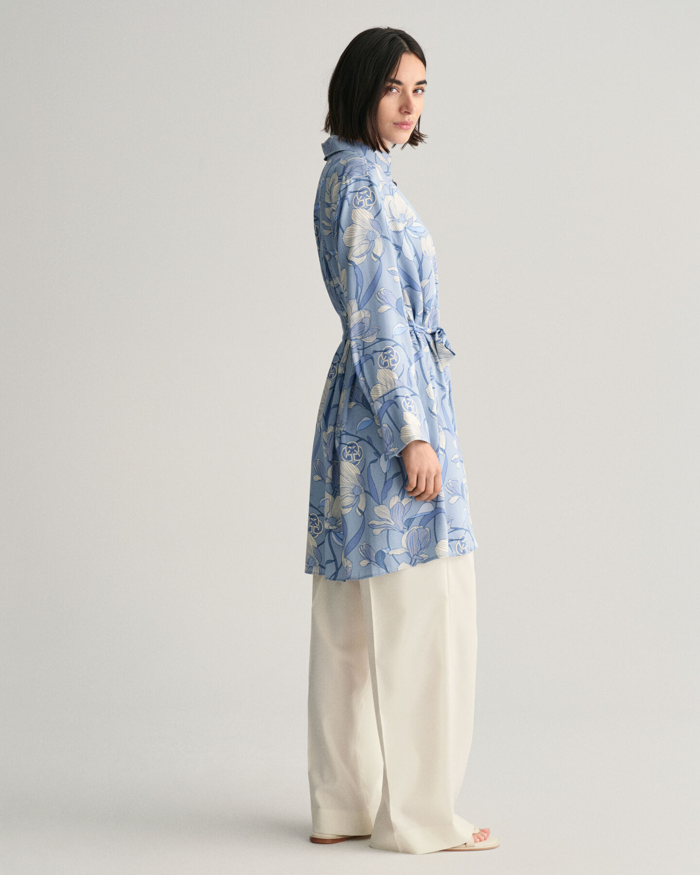 Magnolia Print Hemdblusenkleid