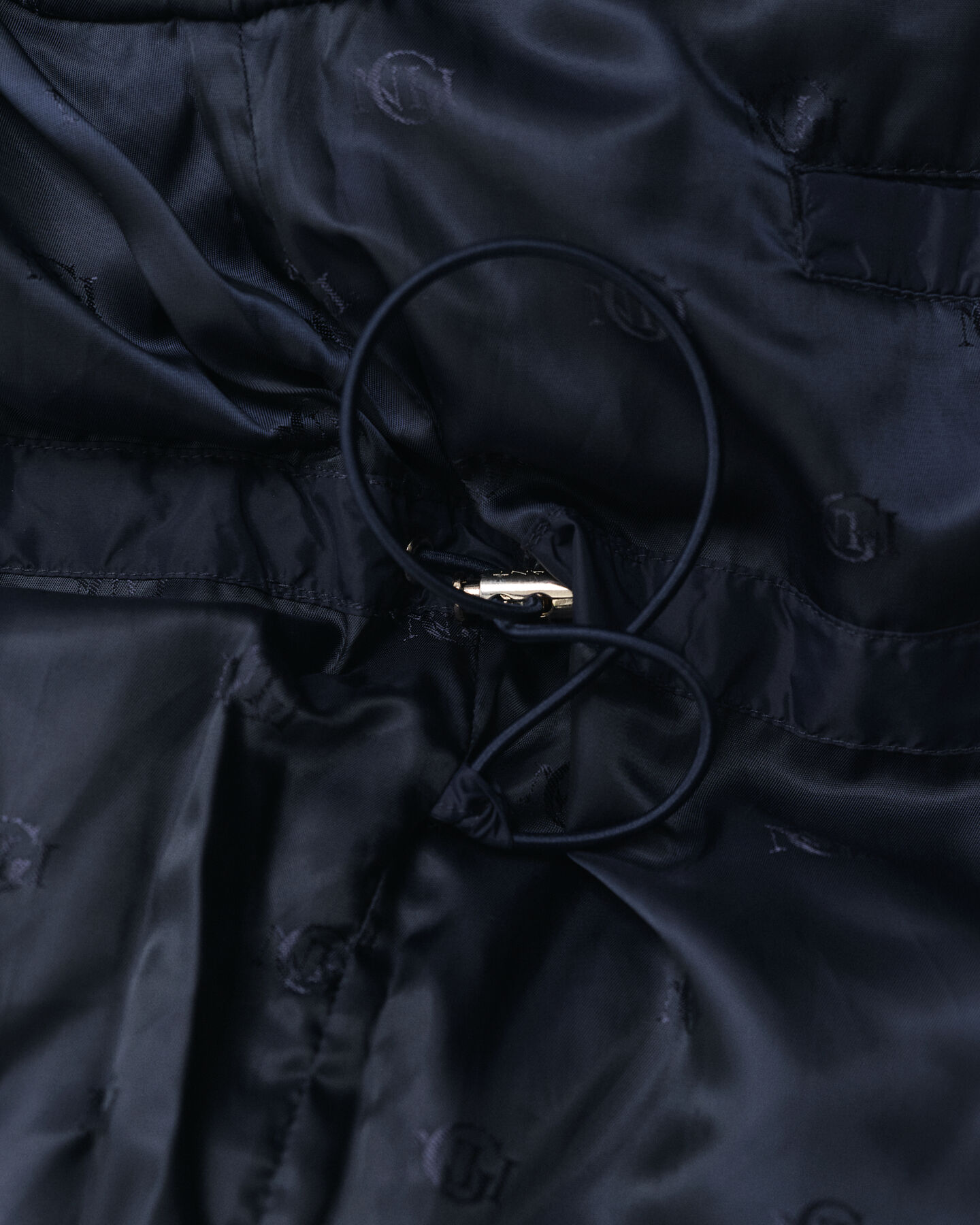 Mittellange Daunenjacke