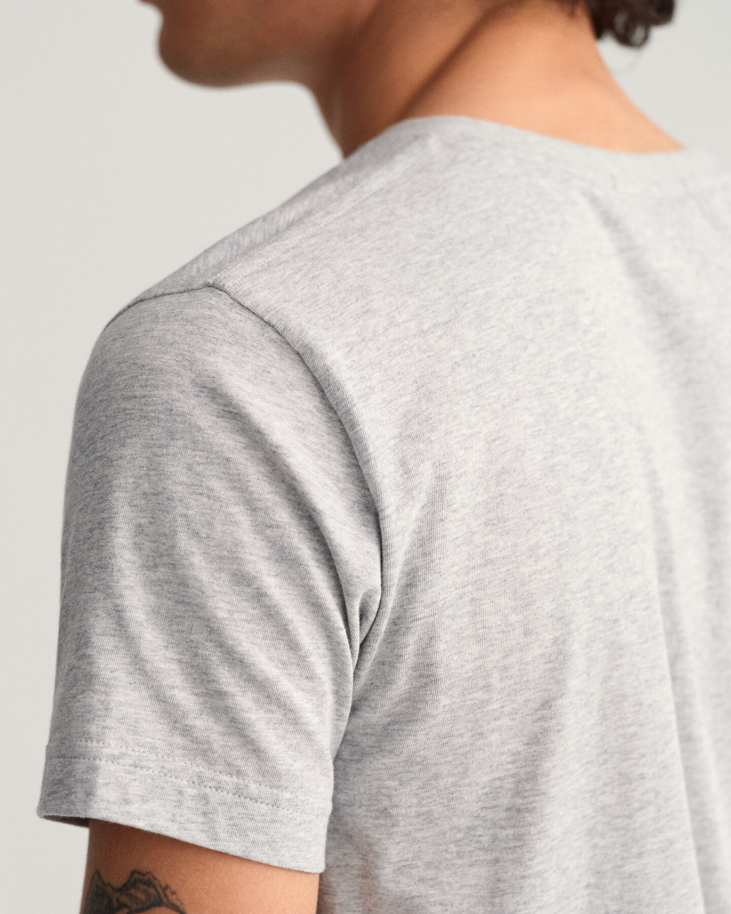 Original Slim Fit V-Neck T-Shirt