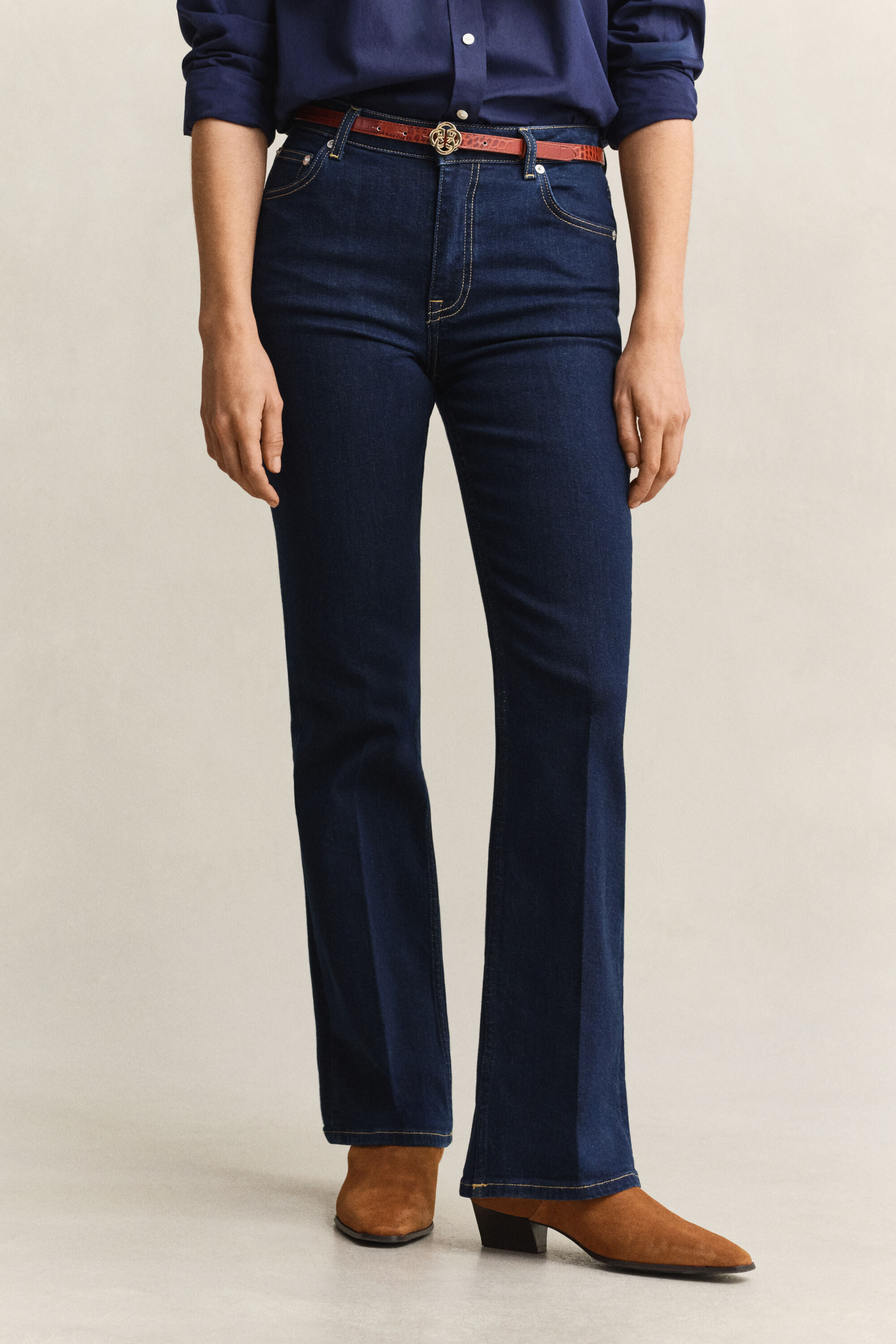Ausgestellte Slim Fit Stretch-Jeans