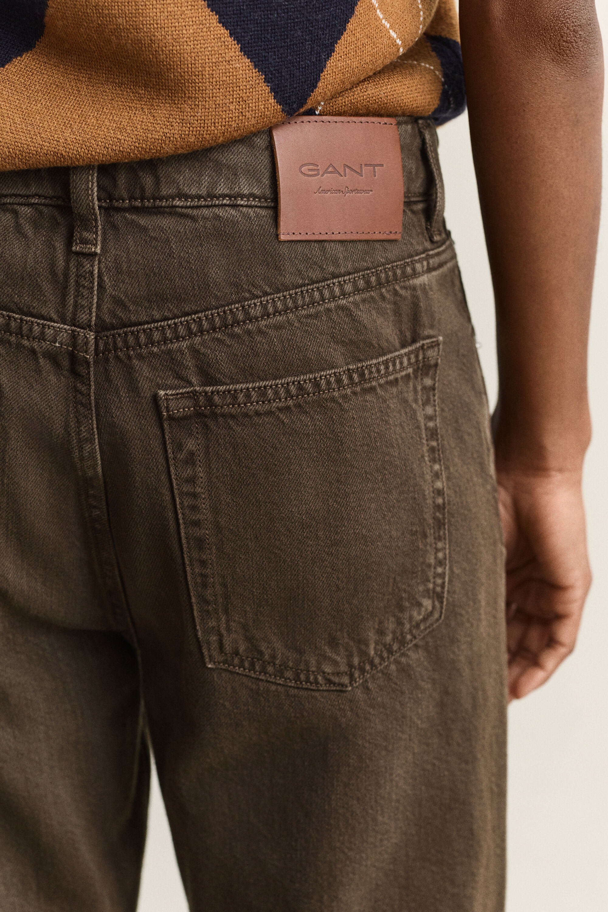 Relaxed Colored Jeans