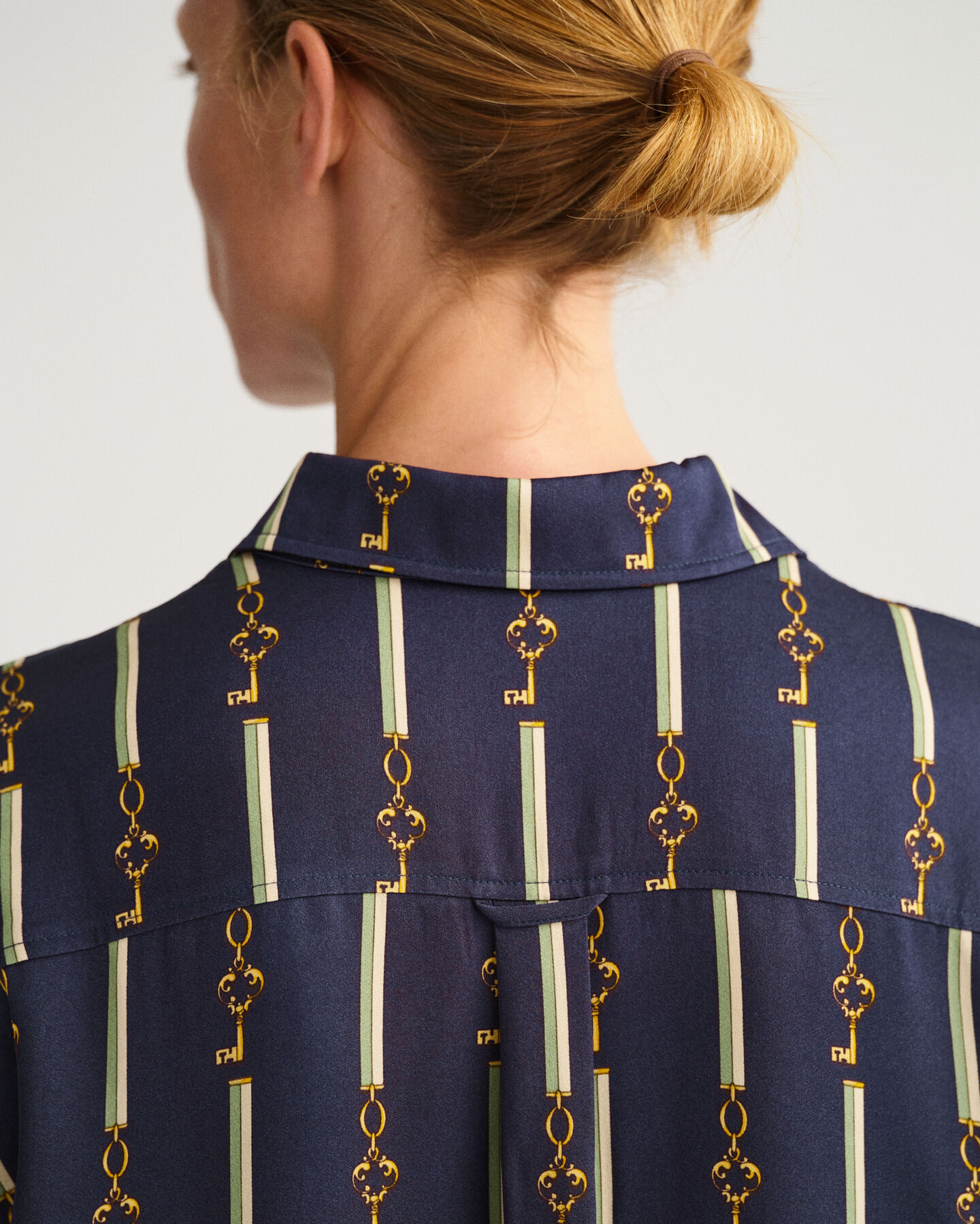 American Luxe Hemdblusenkleid