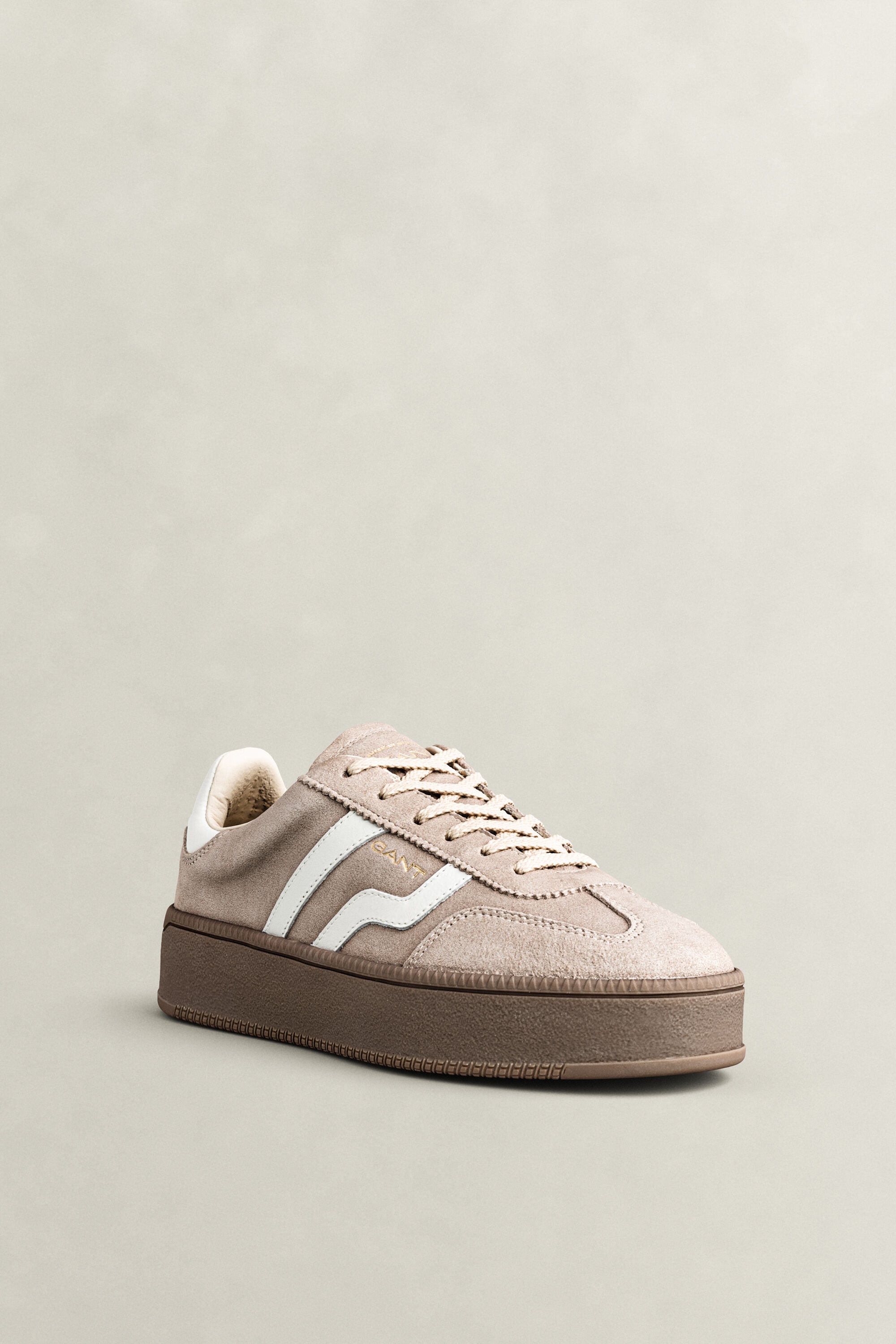Baskets en daim Cuzmani
