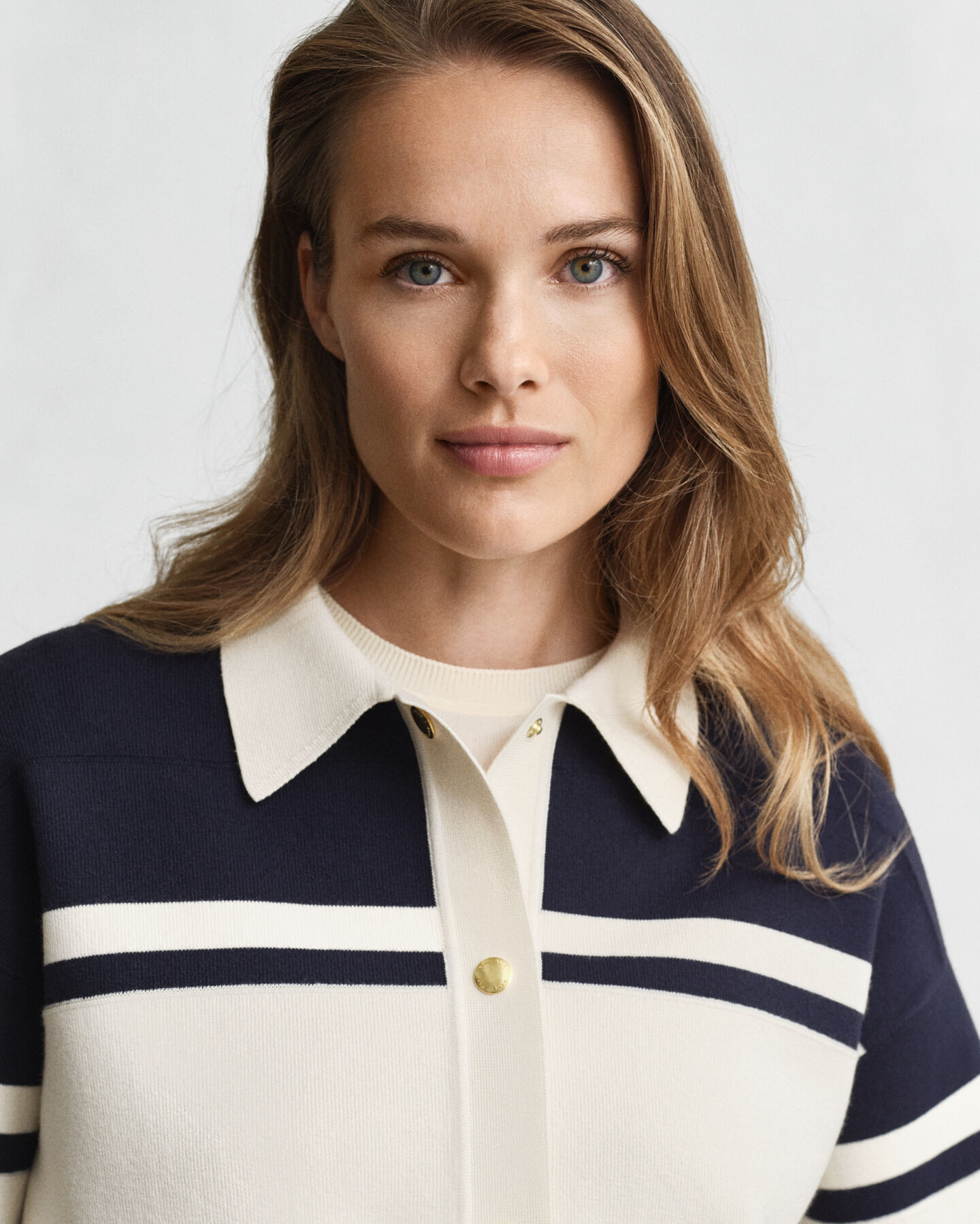 Color Blocked Strickjacke