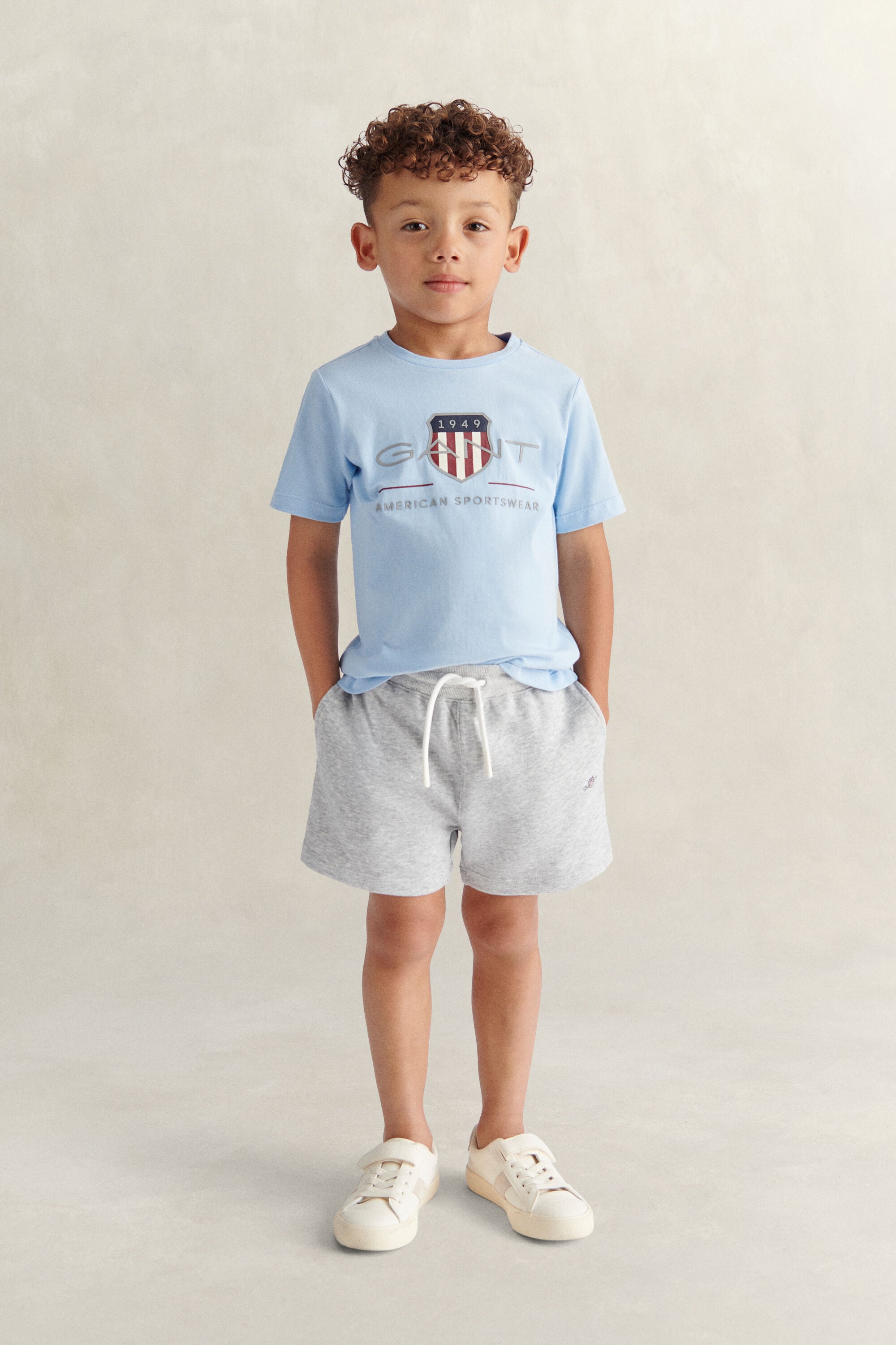 Set di pantaloncini della tuta e T-shirt Archive Shield Boys
