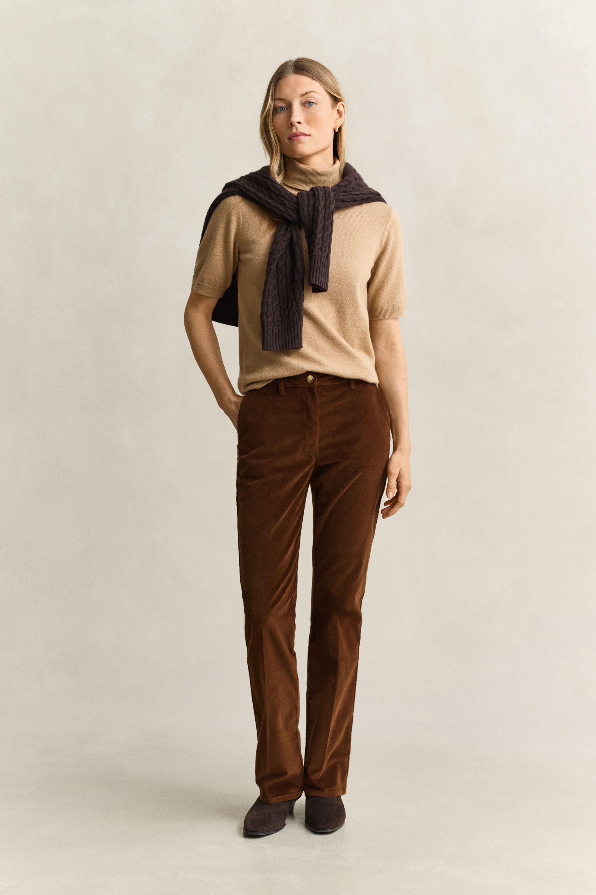 Rollkragenpullover aus Metallic-Wollgemisch