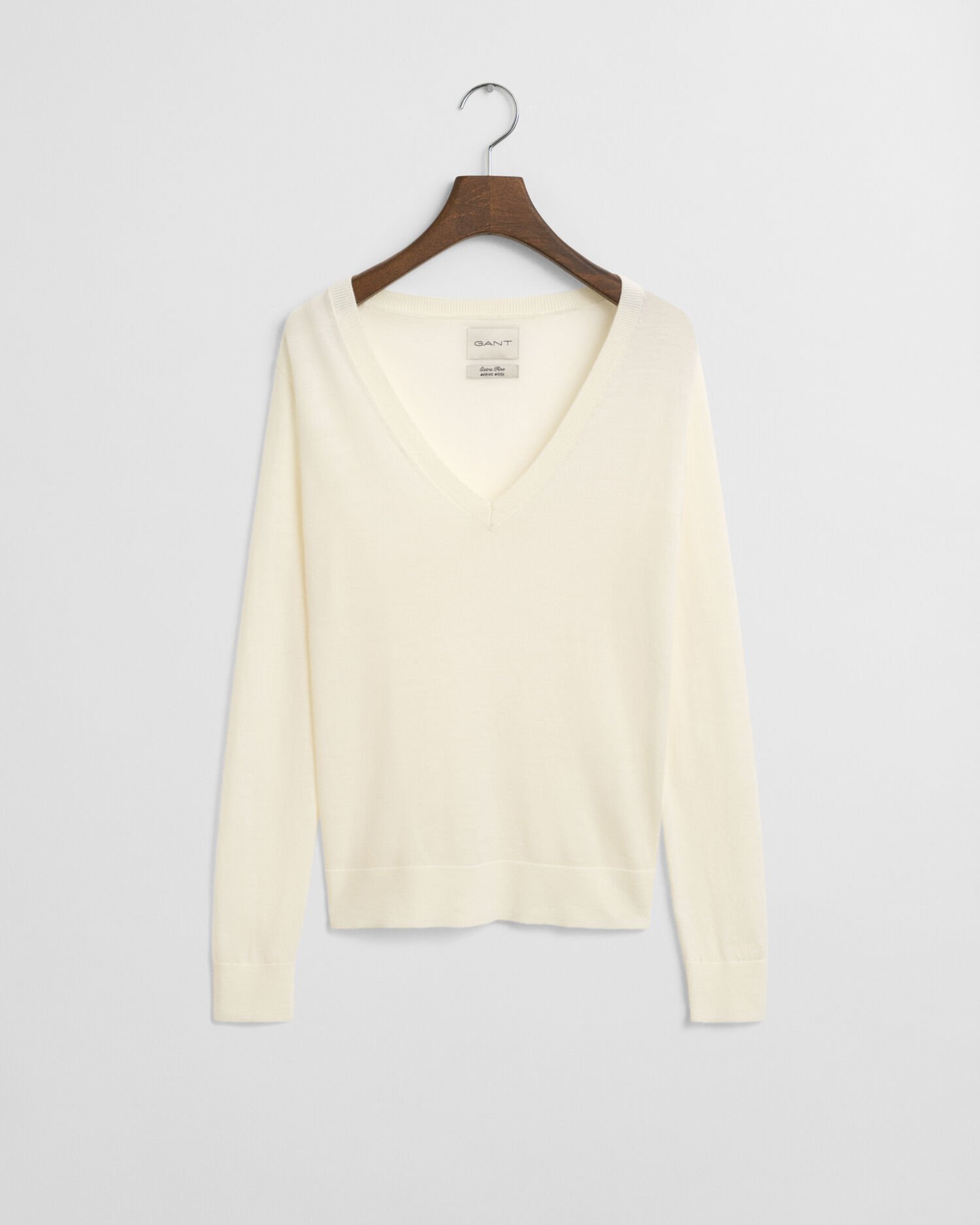 V-Neck Pullover aus extra feiner Merinowolle