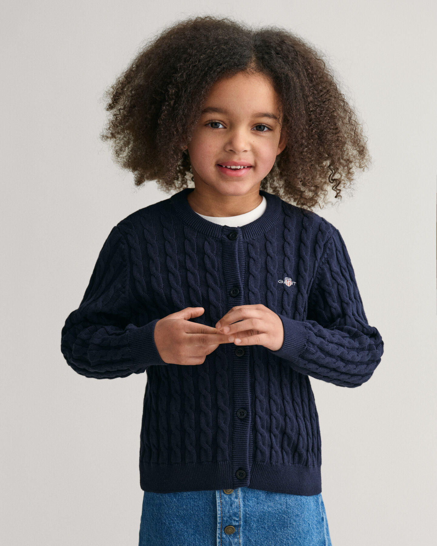 Girls Shield Strickjacke mit Zopfmuster aus Baumwolle