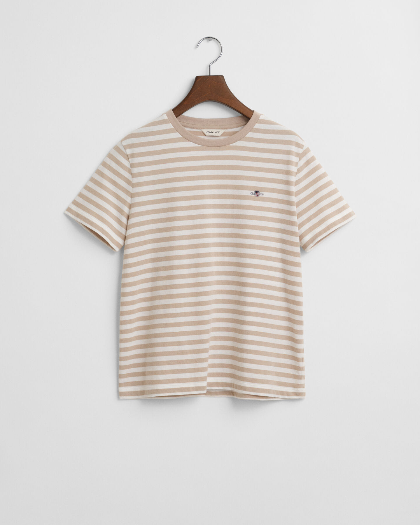 Shield T-Shirt mit Streifen