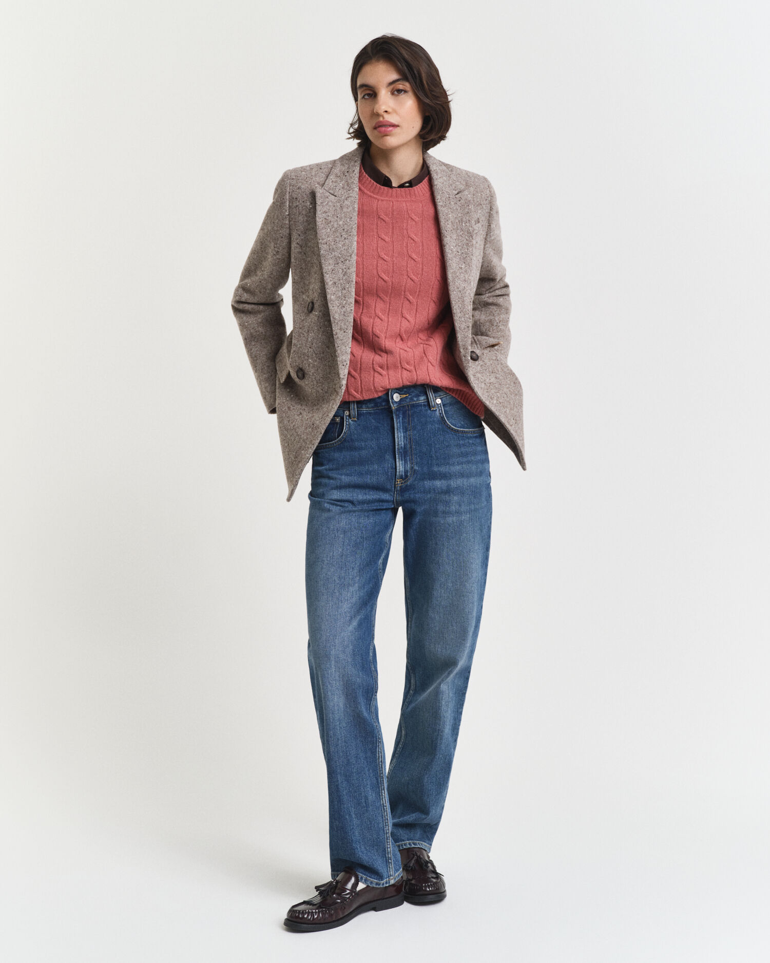 Maglia girocollo a trecce in lana d’agnello