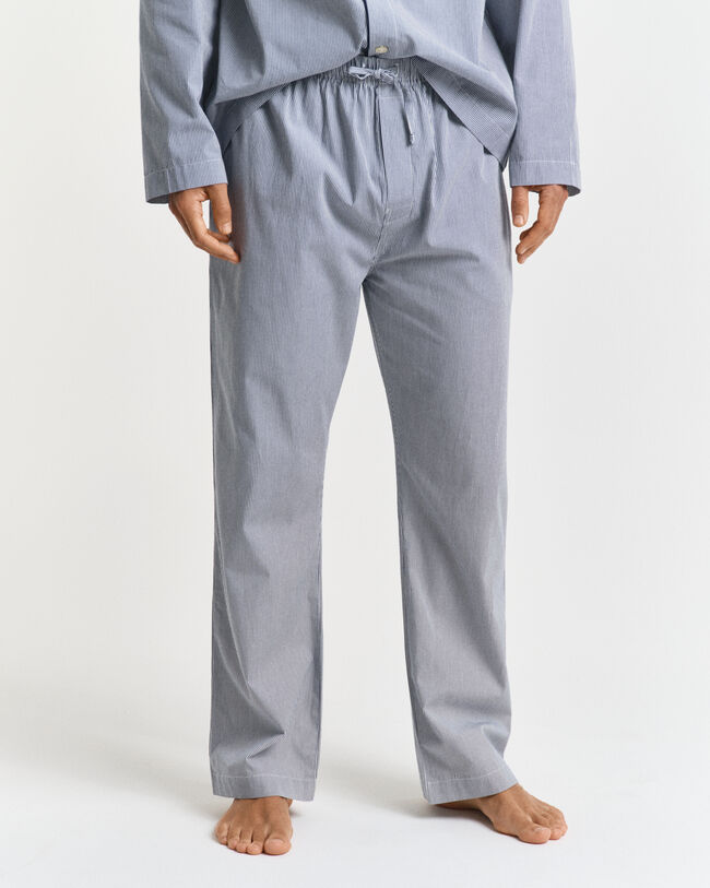 Gestreifter Pyjama