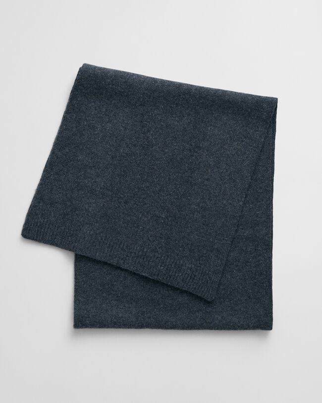 Strickschal aus Wolle