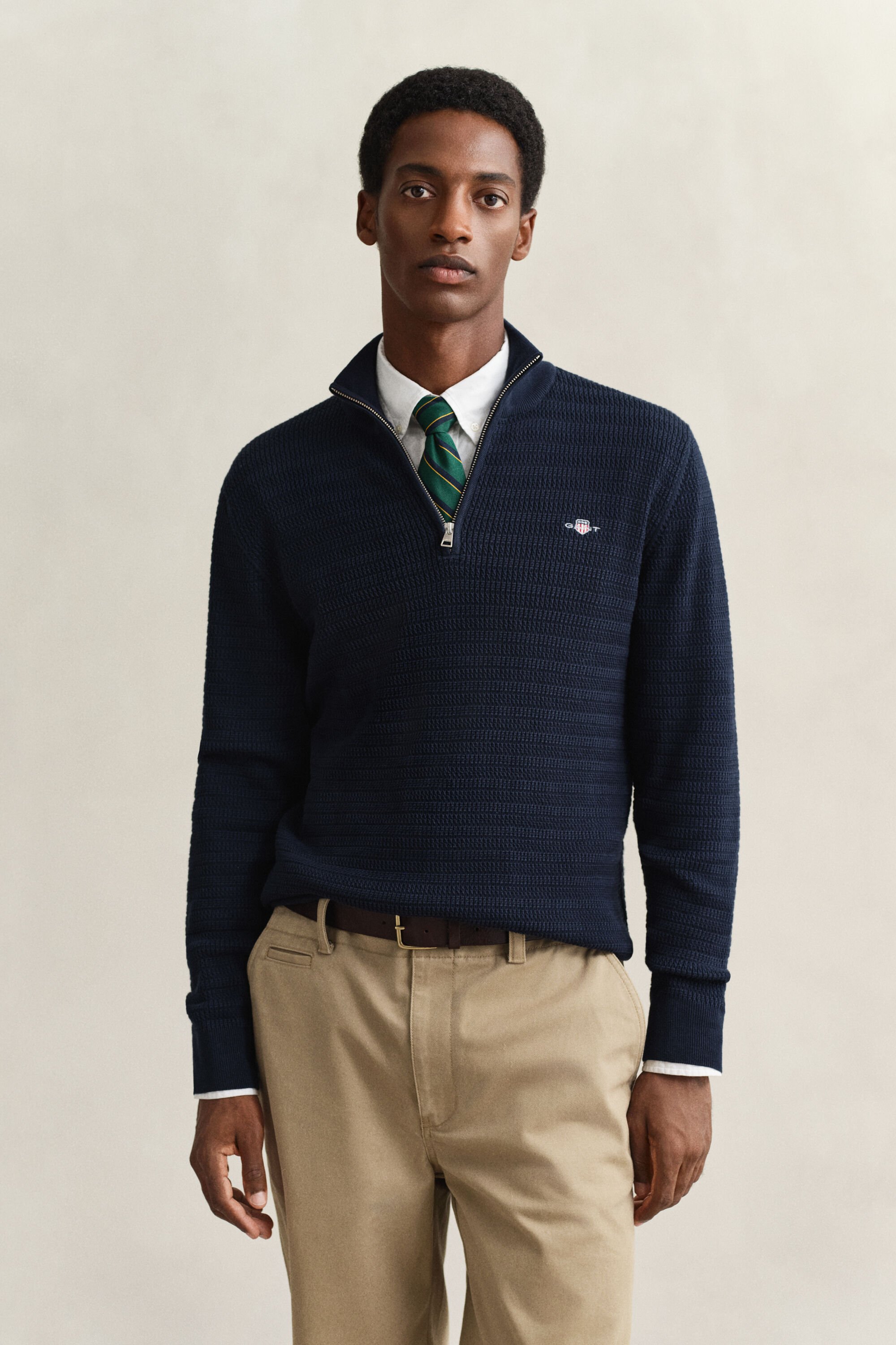 Troyer mit Mini-Zopfstrickmuster