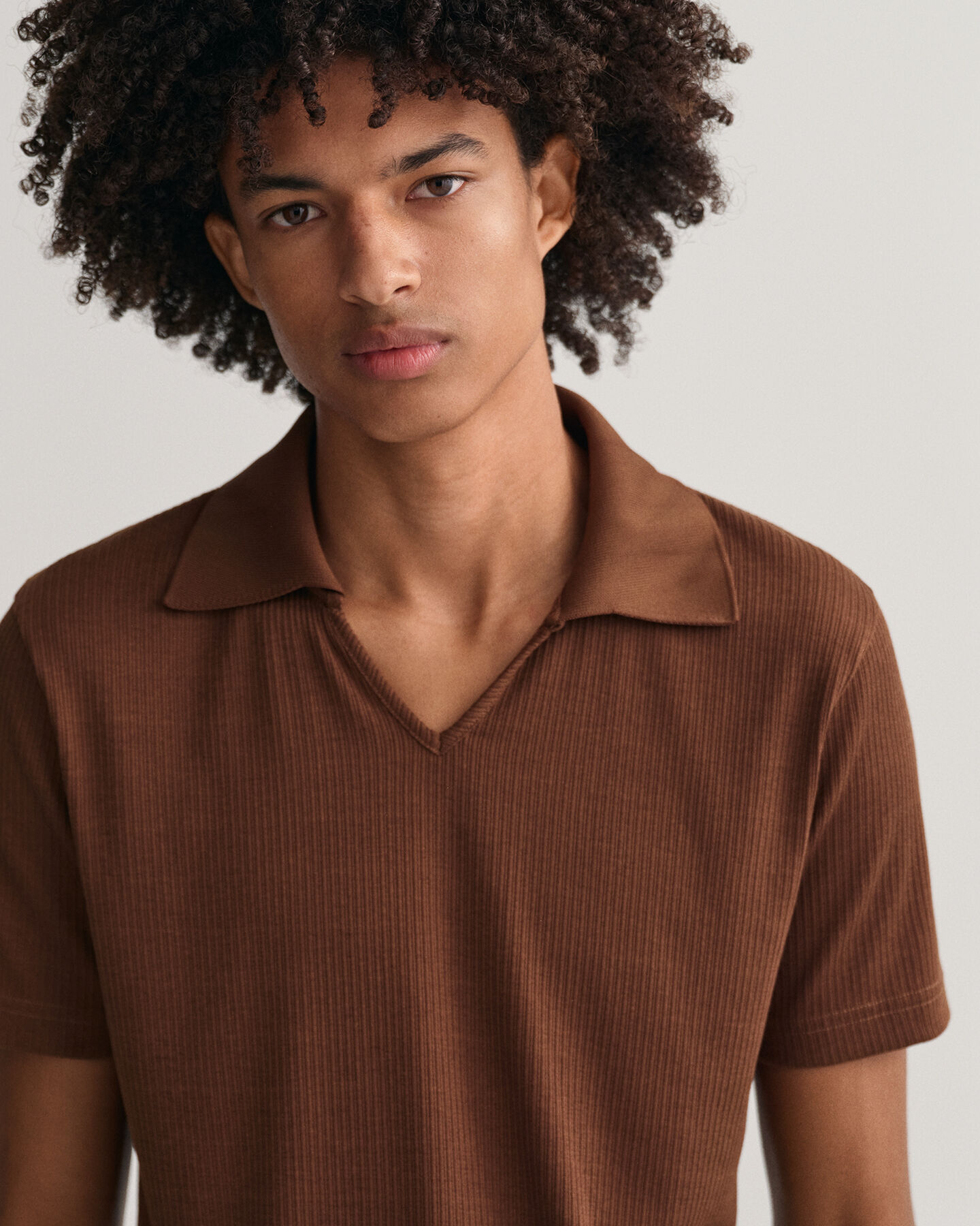 Piqu&eacute; Poloshirt im 70er-Jahre-Stil