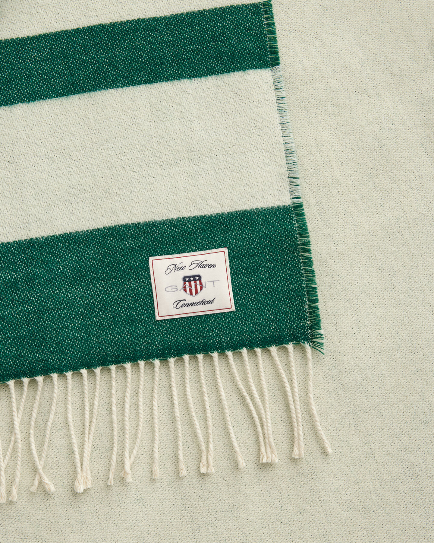 Gestreifte Wolldecke