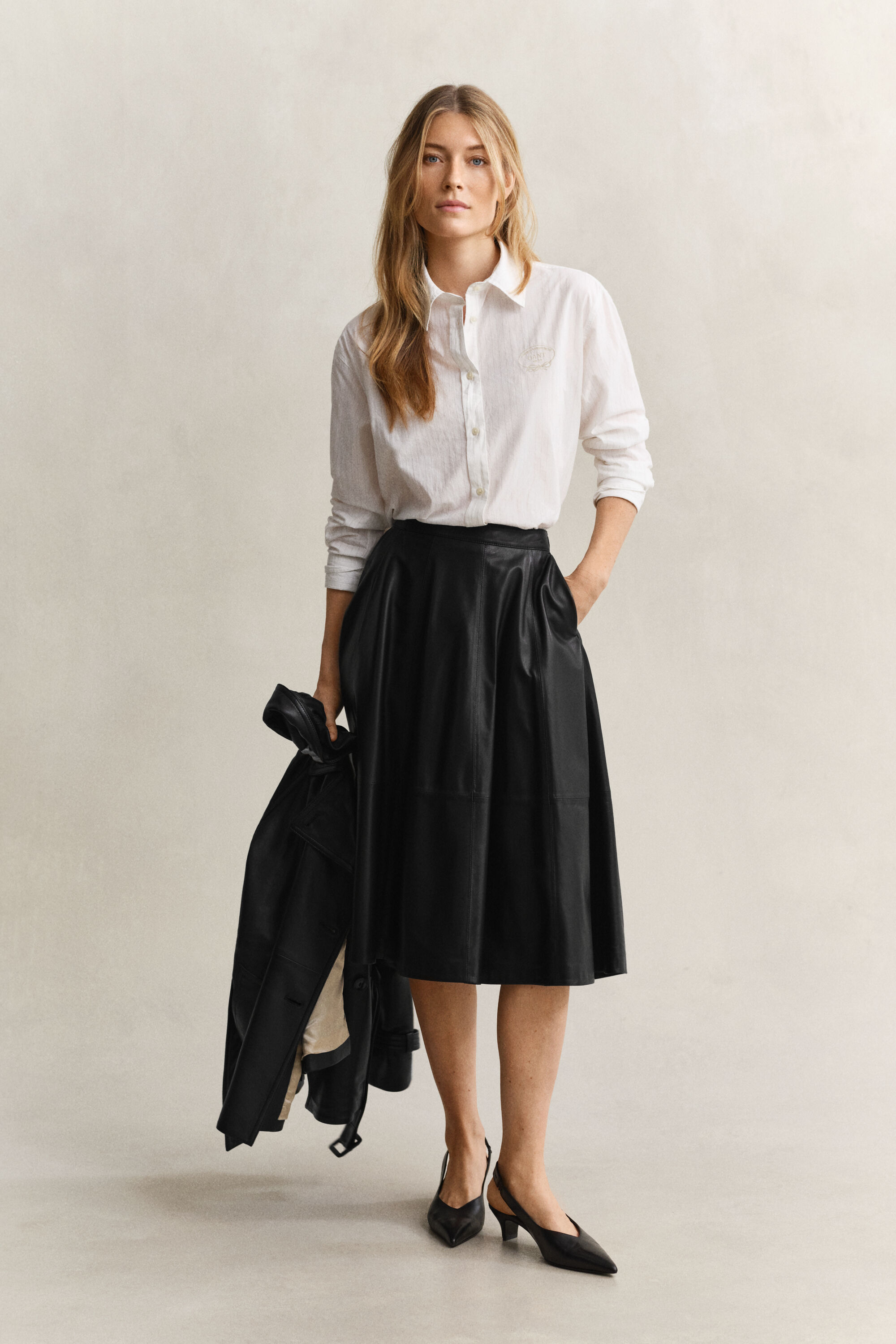 Gestreifte Bluse mit Stickerei