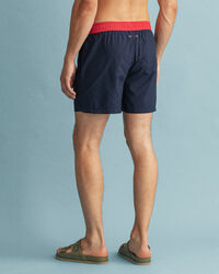 Classic Fit Retro Shield Badeshorts
