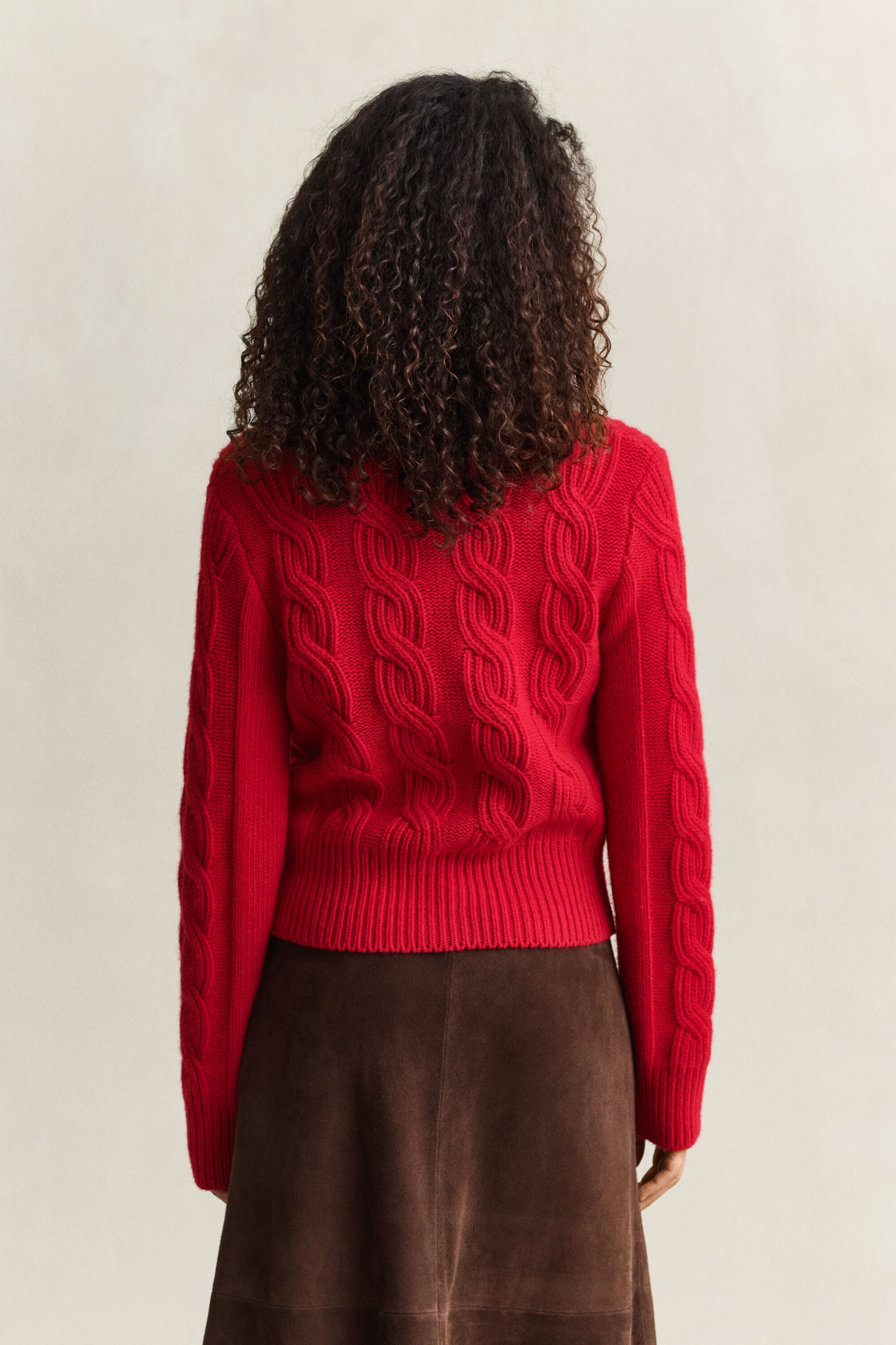 Strickjacke mit Zopfmuster aus Wollmix